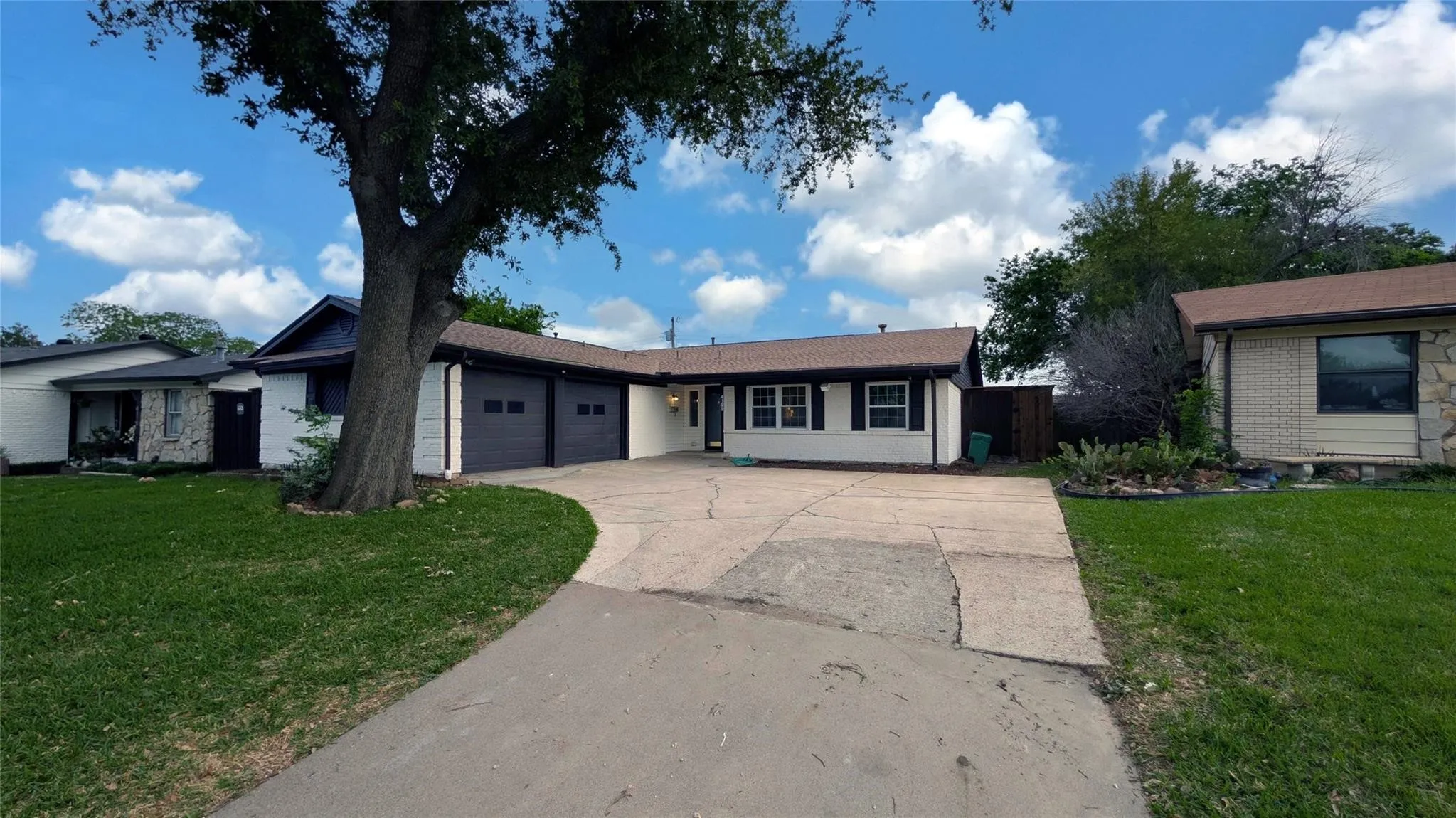 Single Family Residence For Rent in Dallas County , 4122 Victoria Street, Irving, Texas 75062, 3 Bedroom, 2 Bathroom, 2 Garage spaces, 1,579 Sqft, built in 1965, mls#21348294, Real Estate Agent in Irving, Homes For Rent in Dallas county, Homes For Rent in Irving, Realtor in Irving Texas, Real Estate Brokerage Independent Realty Texas, Luminita Cordes Realtor