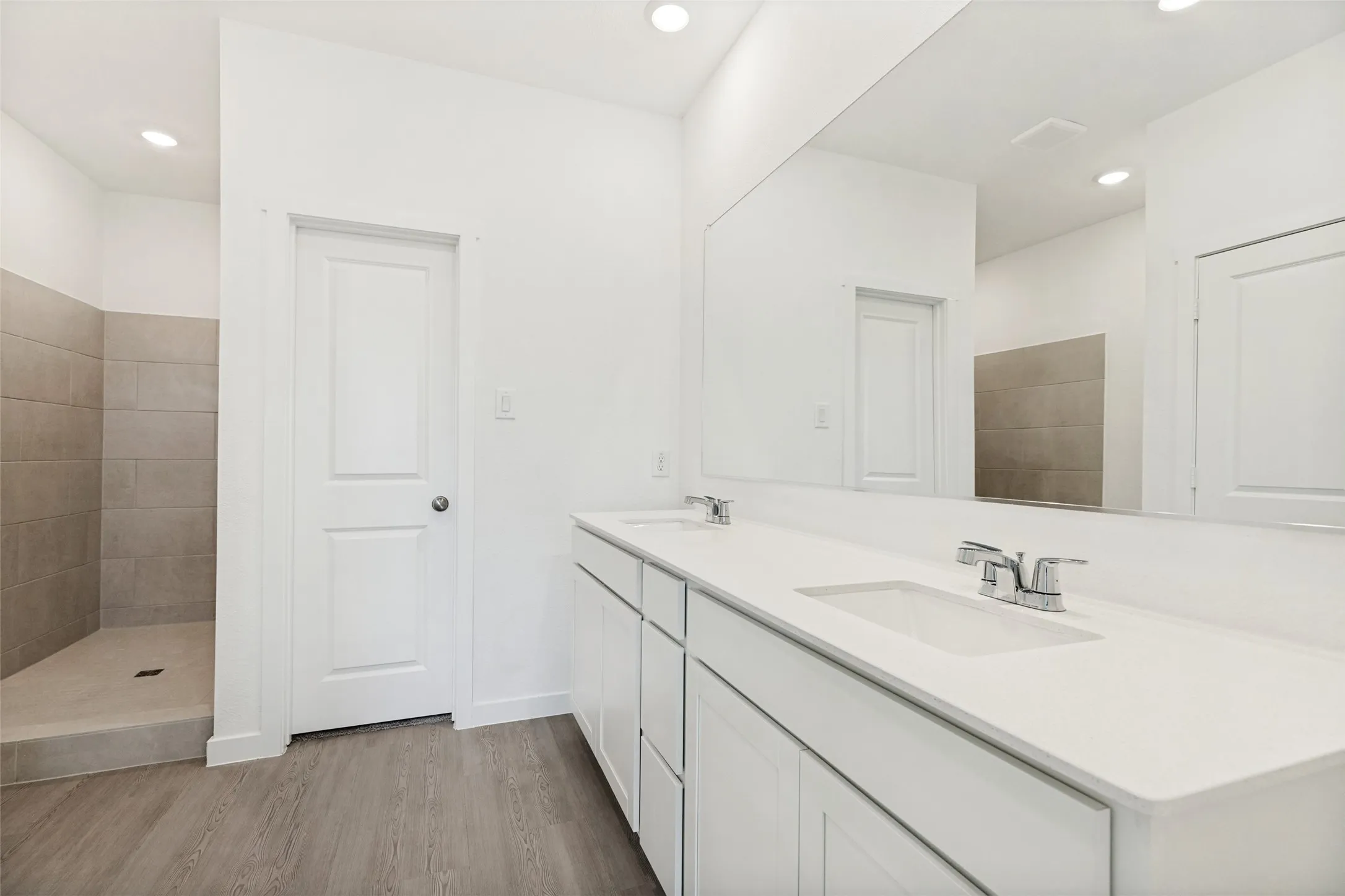 Single Family Residence For Rent in Denton County , 3029 Eriskay Drive, Providence Village, Texas 76227, 4 Bedroom, 2 Bathroom, 2 Garage spaces, 1,902 Sqft, built in 2026, mls#21348246, Real Estate Agent in Providence Village, Homes For Rent in Denton county, Homes For Rent in Providence Village, Realtor in Providence Village Texas, Real Estate Brokerage Independent Realty Texas, Luminita Cordes Realtor
