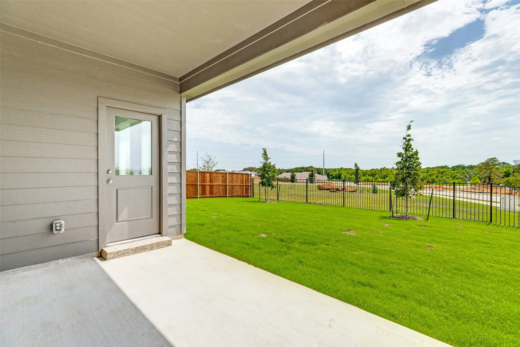 Single Family Residence For Rent in Denton County , 3029 Eriskay Drive, Providence Village, Texas 76227, 4 Bedroom, 2 Bathroom, 2 Garage spaces, 1,902 Sqft, built in 2026, mls#21348246, Real Estate Agent in Providence Village, Homes For Rent in Denton county, Homes For Rent in Providence Village, Realtor in Providence Village Texas, Real Estate Brokerage Independent Realty Texas, Luminita Cordes Realtor