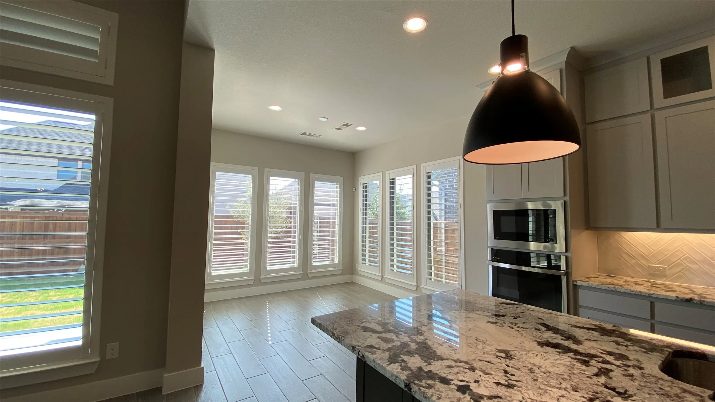 Single Family Residence For Rent in Denton County , 3320 Honey Suckle Lane, Little Elm, Texas 75068, 4 Bedroom, 4 Bathroom, 2 Garage spaces, 3,168 Sqft, built in 2023, mls#21348301, Real Estate Agent in Little Elm, Homes For Rent in Denton county, Homes For Rent in Little Elm, Realtor in Little Elm Texas, Real Estate Brokerage Independent Realty Texas, Luminita Cordes Realtor