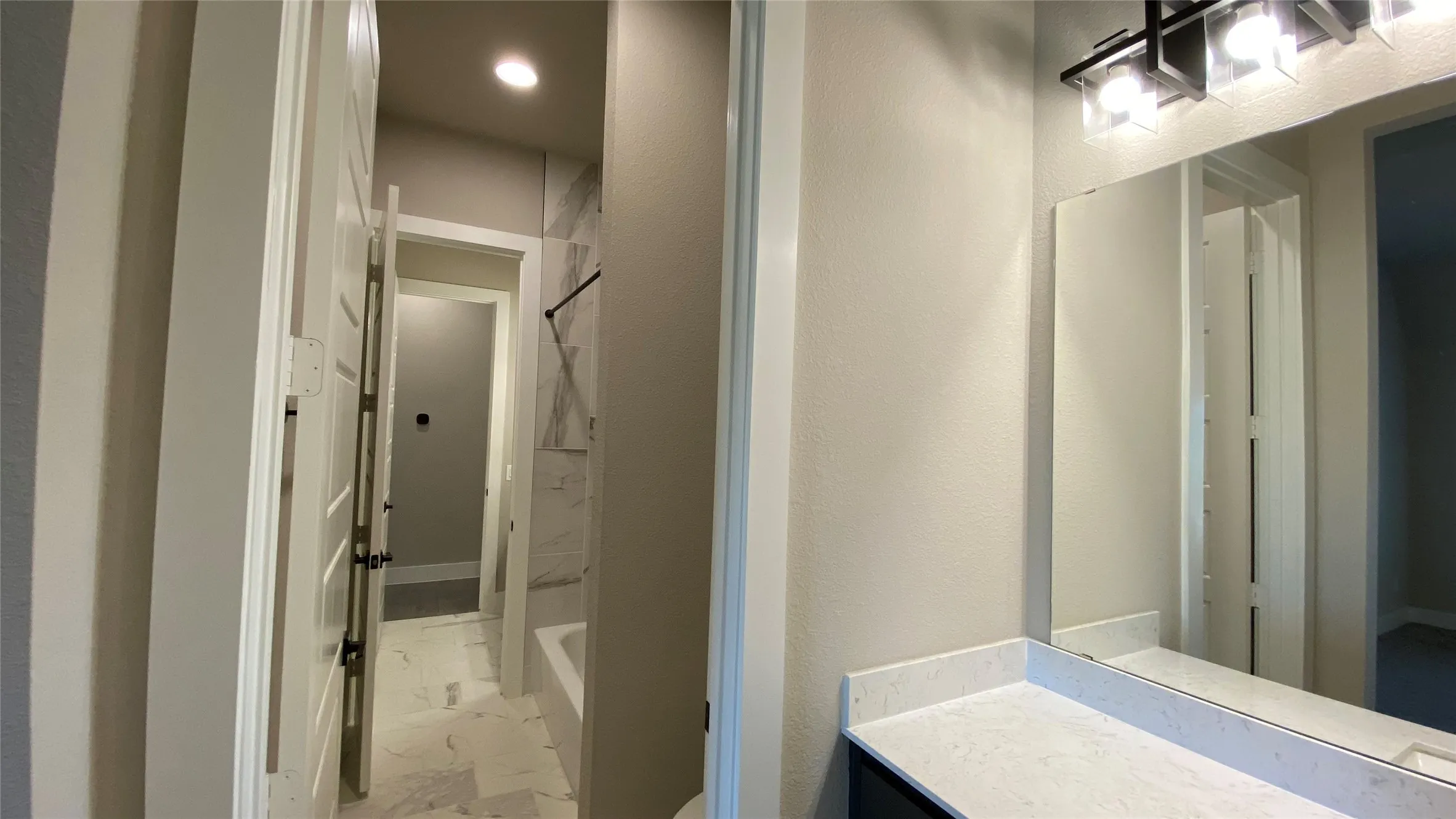 Single Family Residence For Rent in Denton County , 3320 Honey Suckle Lane, Little Elm, Texas 75068, 4 Bedroom, 4 Bathroom, 2 Garage spaces, 3,168 Sqft, built in 2023, mls#21348301, Real Estate Agent in Little Elm, Homes For Rent in Denton county, Homes For Rent in Little Elm, Realtor in Little Elm Texas, Real Estate Brokerage Independent Realty Texas, Luminita Cordes Realtor