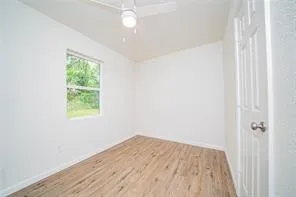 Single Family Residence For Rent in Titus County , 1109 Booker Avenue, Mt Pleasant, Texas 75455, 3 Bedroom, 2 Bathroom, Garage spaces, 1,593 Sqft, built in 1971, mls#21348286, Real Estate Agent in Mt Pleasant, Homes For Rent in Titus county, Homes For Rent in Mt Pleasant, Realtor in Mt Pleasant Texas, Real Estate Brokerage Independent Realty Texas, Luminita Cordes Realtor