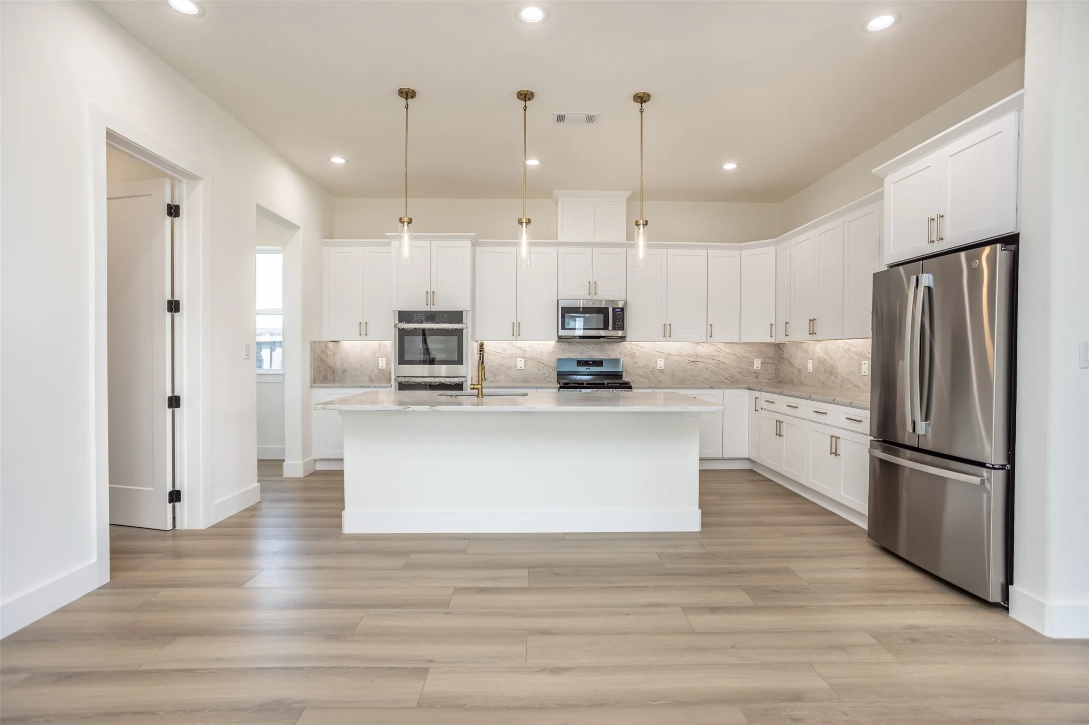 Single Family Residence For Sale in Grayson County , 2703 Stonecrest Drive, Sherman, Texas 75092, 5 Bedroom, 4 Bathroom, 2 Garage spaces, 3,344 Sqft, built in 2026, mls#21348292, Real Estate Agent in Sherman, Homes For Sale in Grayson county, Homes For Sale in Sherman, Realtor in Sherman Texas, Real Estate Brokerage Independent Realty Texas, Luminita Cordes Realtor
