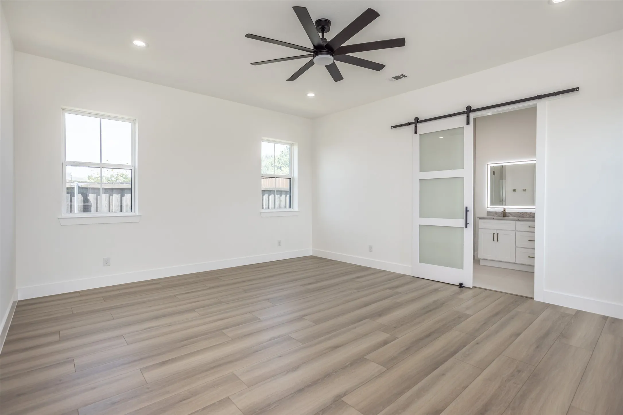 Single Family Residence For Sale in Grayson County , 2703 Stonecrest Drive, Sherman, Texas 75092, 5 Bedroom, 4 Bathroom, 2 Garage spaces, 3,344 Sqft, built in 2026, mls#21348292, Real Estate Agent in Sherman, Homes For Sale in Grayson county, Homes For Sale in Sherman, Realtor in Sherman Texas, Real Estate Brokerage Independent Realty Texas, Luminita Cordes Realtor