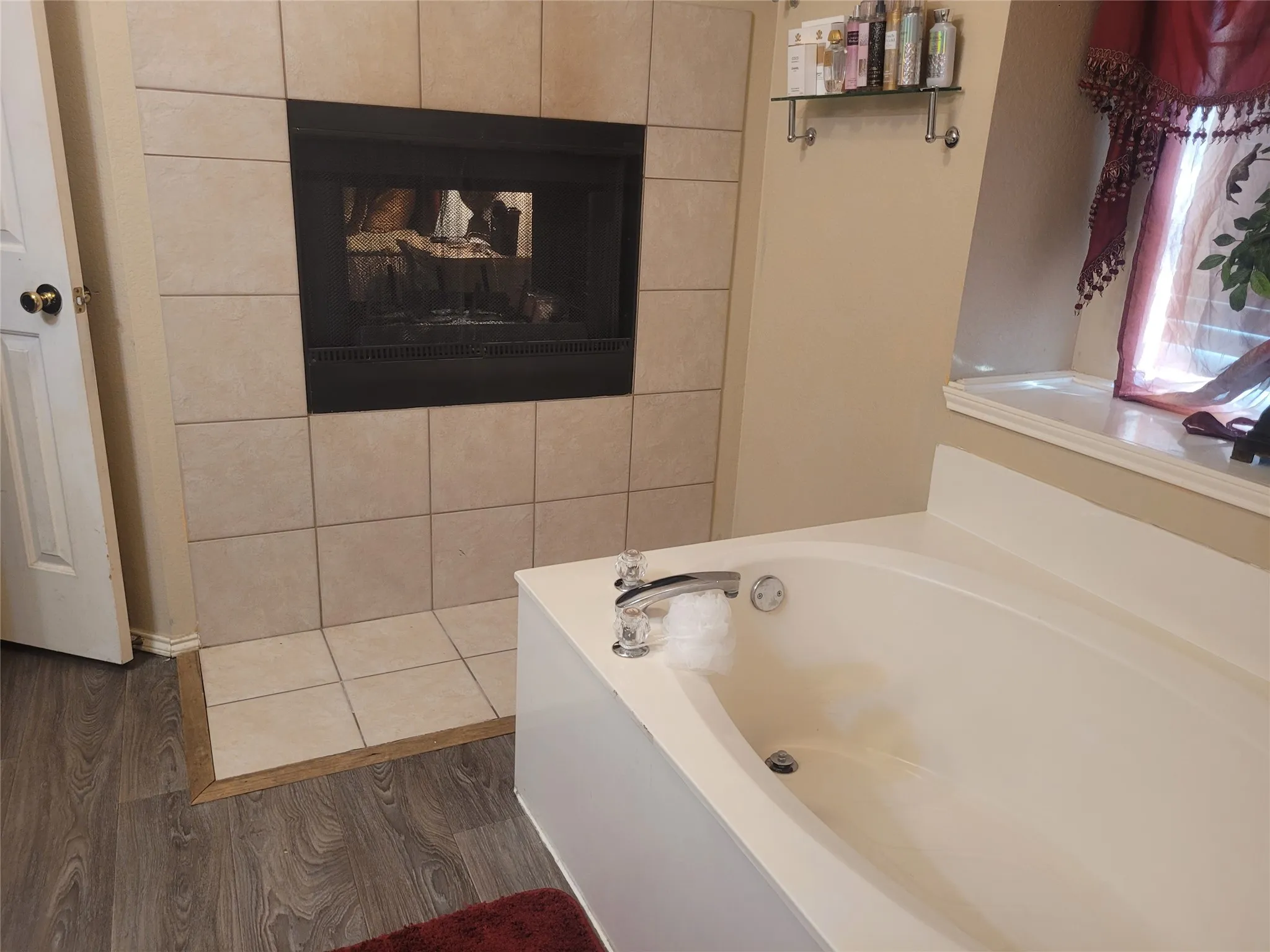 Single Family Residence For Sale in Tarrant County , 6920 Danieldale Drive, Fort Worth, Texas 76137, 5 Bedroom, 3 Bathroom, 2 Garage spaces, 3,992 Sqft, built in 2002, mls#21321119, Real Estate Agent in Fort Worth, Homes For Sale in Tarrant county, Homes For Sale in Fort Worth, Realtor in Fort Worth Texas, Real Estate Brokerage Independent Realty Texas, Luminita Cordes Realtor