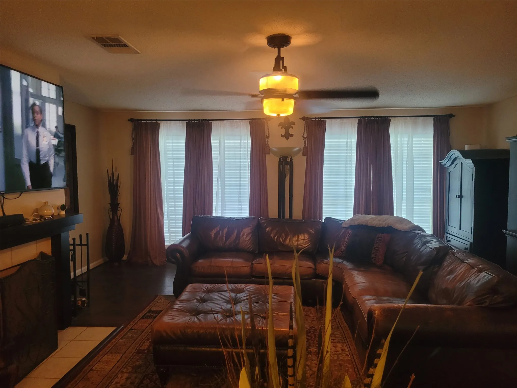 Single Family Residence For Sale in Tarrant County , 6920 Danieldale Drive, Fort Worth, Texas 76137, 5 Bedroom, 3 Bathroom, 2 Garage spaces, 3,992 Sqft, built in 2002, mls#21321119, Real Estate Agent in Fort Worth, Homes For Sale in Tarrant county, Homes For Sale in Fort Worth, Realtor in Fort Worth Texas, Real Estate Brokerage Independent Realty Texas, Luminita Cordes Realtor