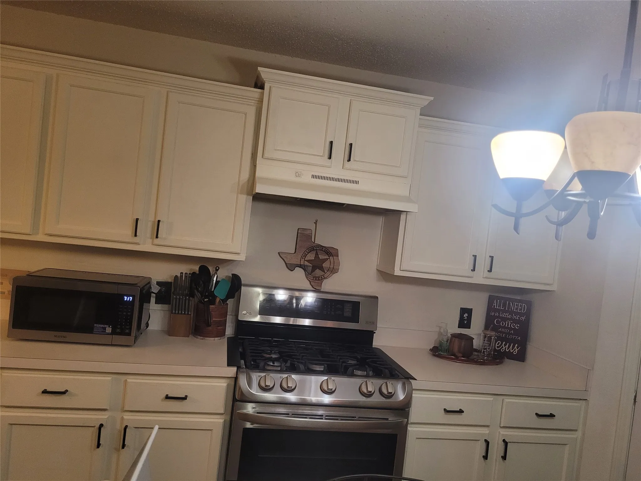 Single Family Residence For Sale in Tarrant County , 6920 Danieldale Drive, Fort Worth, Texas 76137, 5 Bedroom, 3 Bathroom, 2 Garage spaces, 3,992 Sqft, built in 2002, mls#21321119, Real Estate Agent in Fort Worth, Homes For Sale in Tarrant county, Homes For Sale in Fort Worth, Realtor in Fort Worth Texas, Real Estate Brokerage Independent Realty Texas, Luminita Cordes Realtor