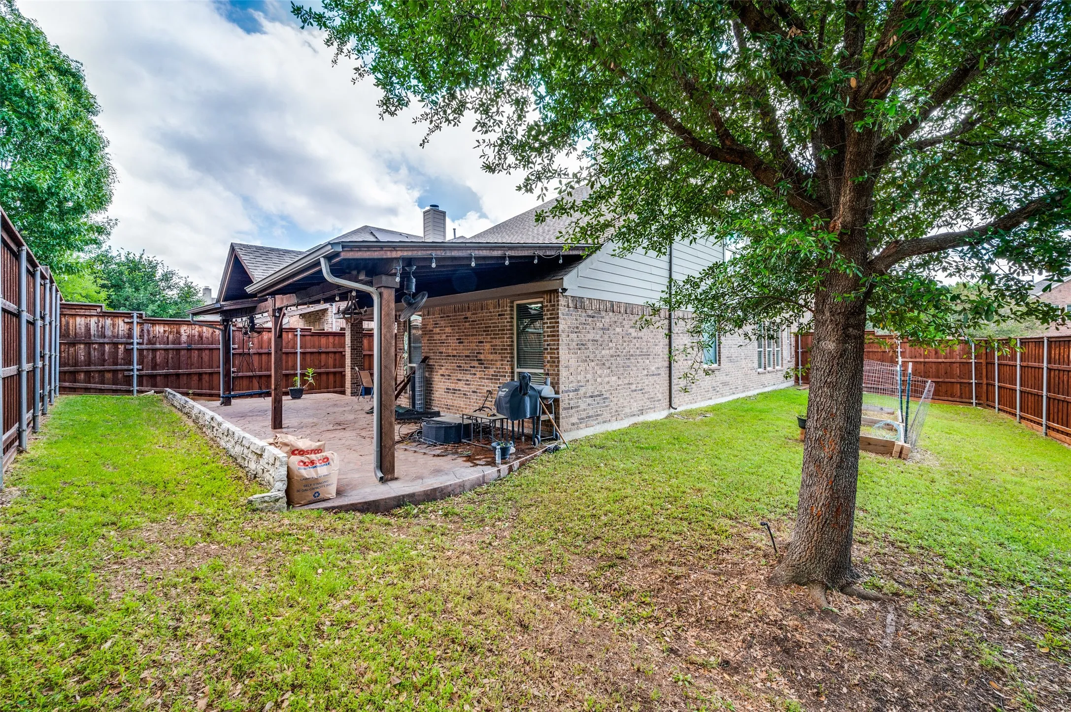 Single Family Residence For Rent in Collin County , 10632 Bolivar Drive, Mc Kinney, Texas 75072, 4 Bedroom, 4 Bathroom, 2 Garage spaces, 3,088 Sqft, built in 2008, mls#21348274, Real Estate Agent in Mc Kinney, Homes For Rent in Collin county, Homes For Rent in Mc Kinney, Realtor in Mc Kinney Texas, Real Estate Brokerage Independent Realty Texas, Luminita Cordes Realtor