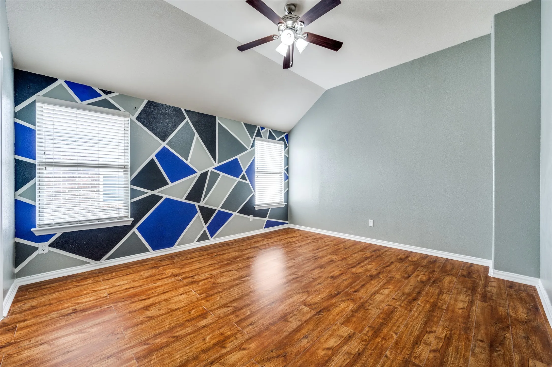 Single Family Residence For Rent in Collin County , 10632 Bolivar Drive, Mc Kinney, Texas 75072, 4 Bedroom, 4 Bathroom, 2 Garage spaces, 3,088 Sqft, built in 2008, mls#21348274, Real Estate Agent in Mc Kinney, Homes For Rent in Collin county, Homes For Rent in Mc Kinney, Realtor in Mc Kinney Texas, Real Estate Brokerage Independent Realty Texas, Luminita Cordes Realtor