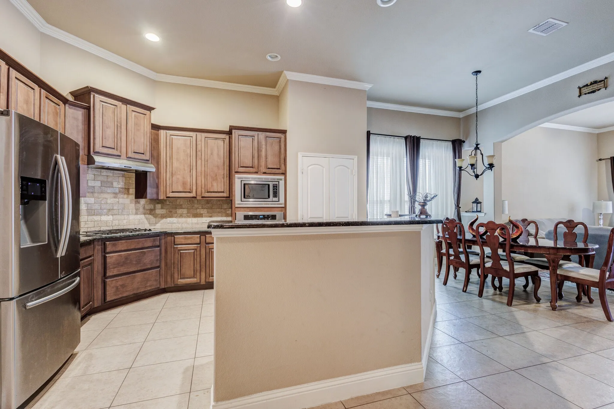 Single Family Residence For Sale in Collin County , 2606 Westpoint Drive, Melissa, Texas 75454, 4 Bedroom, 2 Bathroom, 2 Garage spaces, 1,784 Sqft, built in 2011, mls#21344358, Real Estate Agent in Melissa, Homes For Sale in Collin county, Homes For Sale in Melissa, Realtor in Melissa Texas, Real Estate Brokerage Independent Realty Texas, Luminita Cordes Realtor
