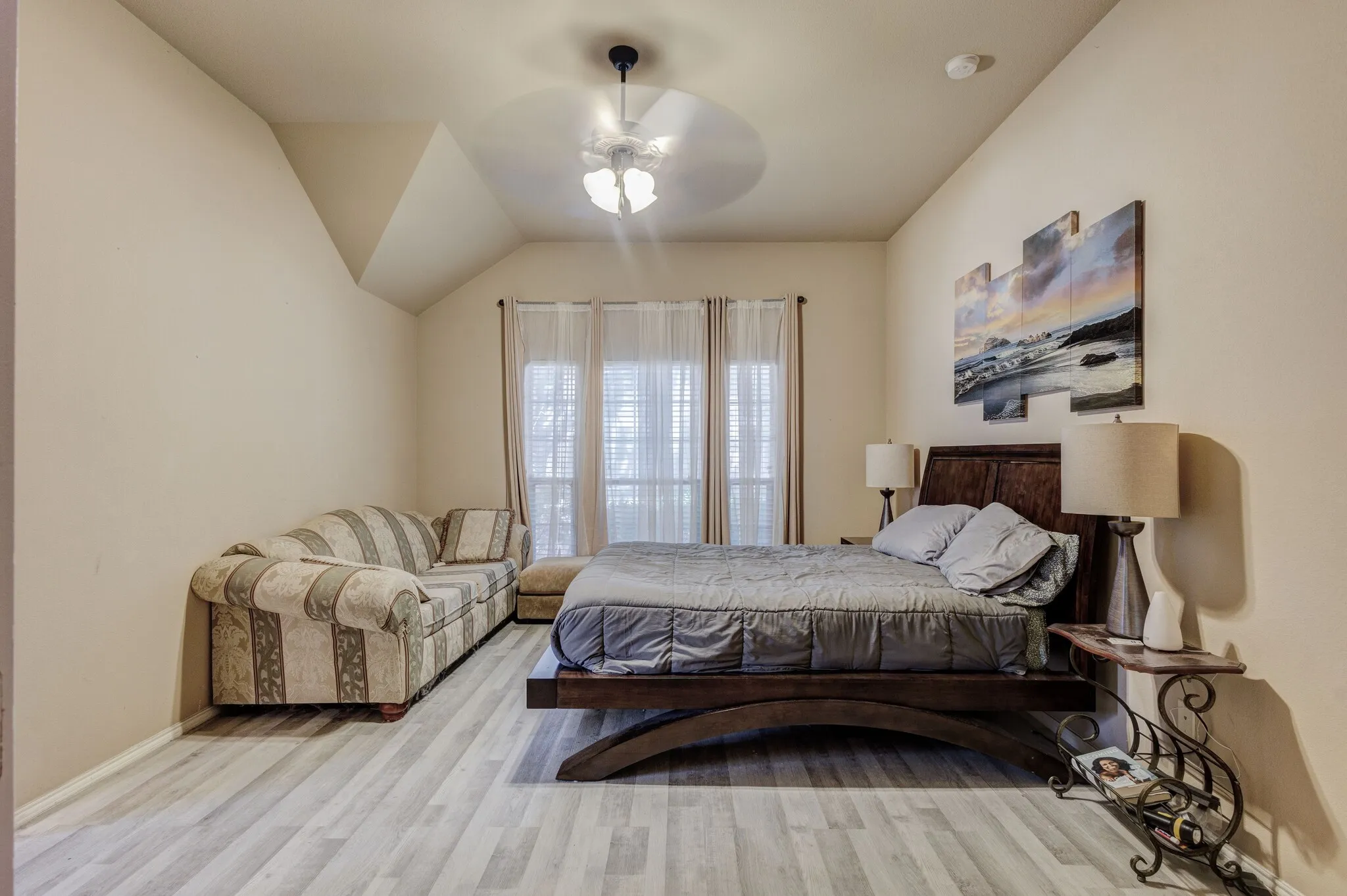 Single Family Residence For Sale in Collin County , 2606 Westpoint Drive, Melissa, Texas 75454, 4 Bedroom, 2 Bathroom, 2 Garage spaces, 1,784 Sqft, built in 2011, mls#21344358, Real Estate Agent in Melissa, Homes For Sale in Collin county, Homes For Sale in Melissa, Realtor in Melissa Texas, Real Estate Brokerage Independent Realty Texas, Luminita Cordes Realtor