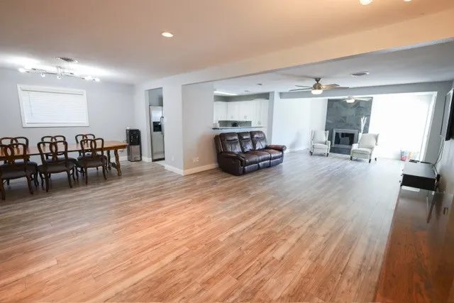 Single Family Residence For Sale in Taylor County , 2417 Sylvan Drive, Abilene, Texas 79605, 3 Bedroom, 2 Bathroom, 1 Garage spaces, 1,990 Sqft, built in 1959, mls#21344864, Real Estate Agent in Abilene, Homes For Sale in Taylor county, Homes For Sale in Abilene, Realtor in Abilene Texas, Real Estate Brokerage Independent Realty Texas, Luminita Cordes Realtor