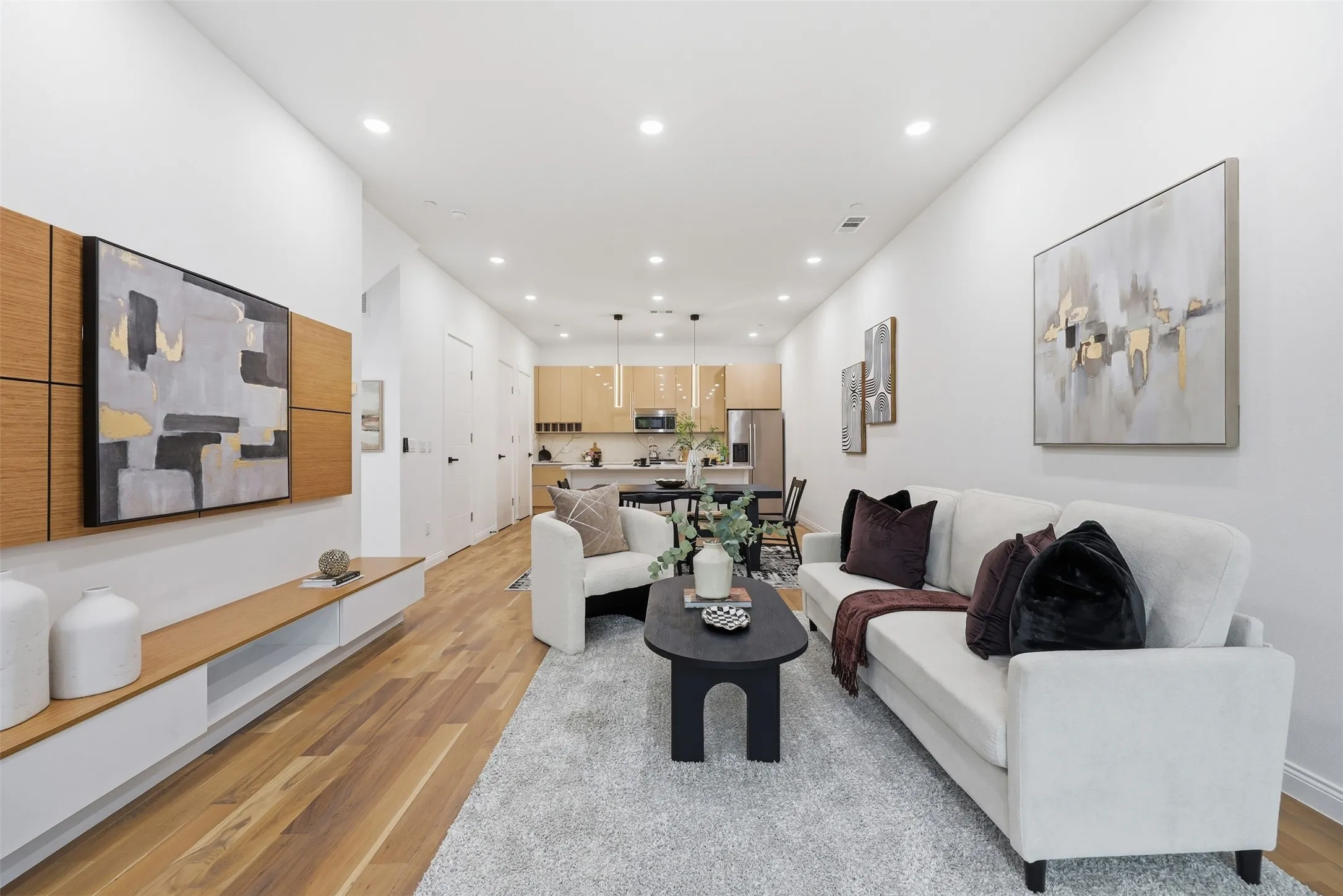Condominium For Rent in Dallas County , 1920 Caddo Street 204, Dallas, Texas 75204, 2 Bedrooms, 3 Bathrooms, 2 Garage spaces, 1,977 Sqft, built in 2023, Price $3,350, mls#21348334, Real Estate Agent in Dallas, Homes For Rent in Dallas county, Homes For Rent in Dallas, Realtor in Dallas Texas, Real Estate Brokerage Independent Realty Texas, Luminita Cordes Realtor