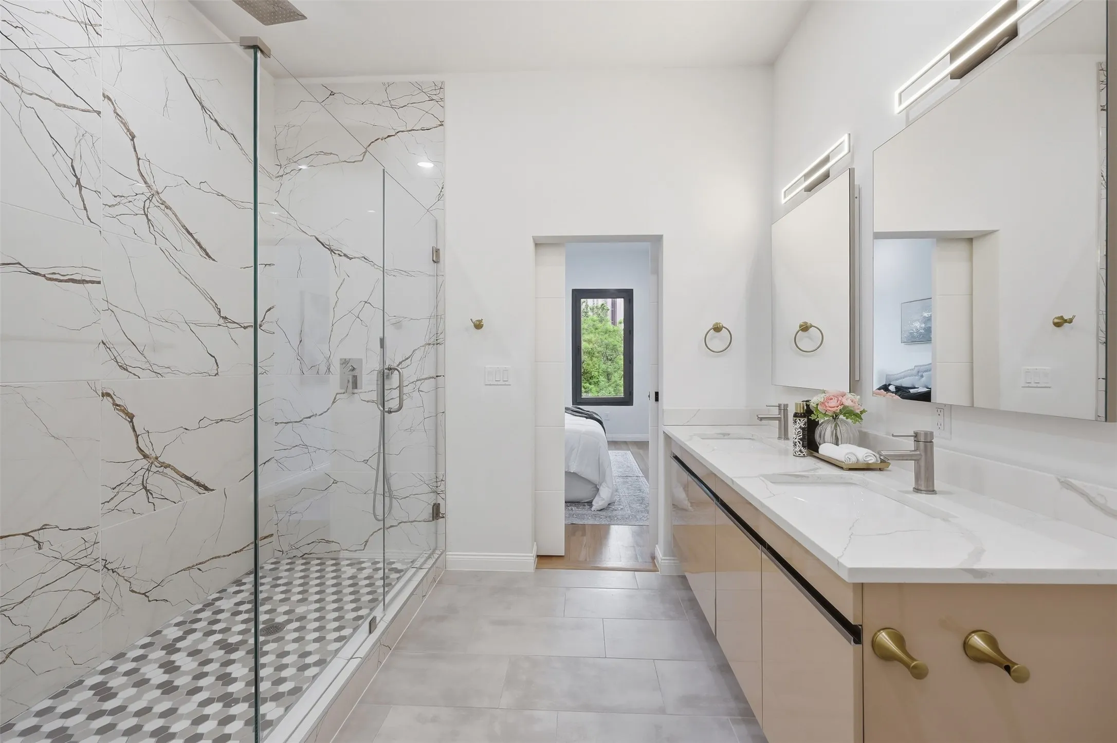 Condominium For Rent in Dallas County , 1920 Caddo Street 204, Dallas, Texas 75204, 2 Bedrooms, 3 Bathrooms, 2 Garage spaces, 1,977 Sqft, built in 2023, Price $3,350, mls#21348334, Real Estate Agent in Dallas, Homes For Rent in Dallas county, Homes For Rent in Dallas, Realtor in Dallas Texas, Real Estate Brokerage Independent Realty Texas, Luminita Cordes Realtor