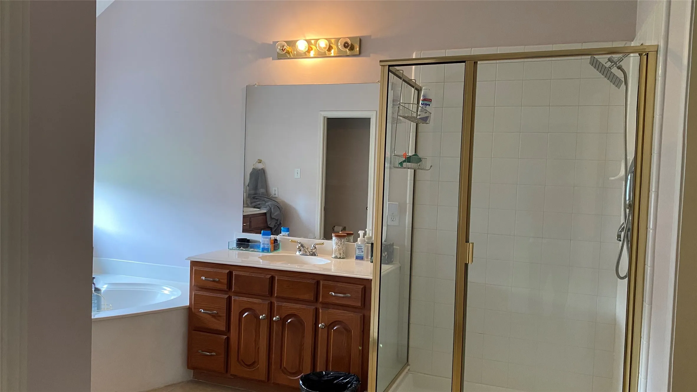 Single Family Residence For Sale in Collin County , 1326 Kingsley Court, Allen, Texas 75013, 4 Bedroom, 2 Bathroom, 2 Garage spaces, 2,209 Sqft, built in 2002, mls#21348341, Real Estate Agent in Allen, Homes For Sale in Collin county, Homes For Sale in Allen, Realtor in Allen Texas, Real Estate Brokerage Independent Realty Texas, Luminita Cordes Realtor