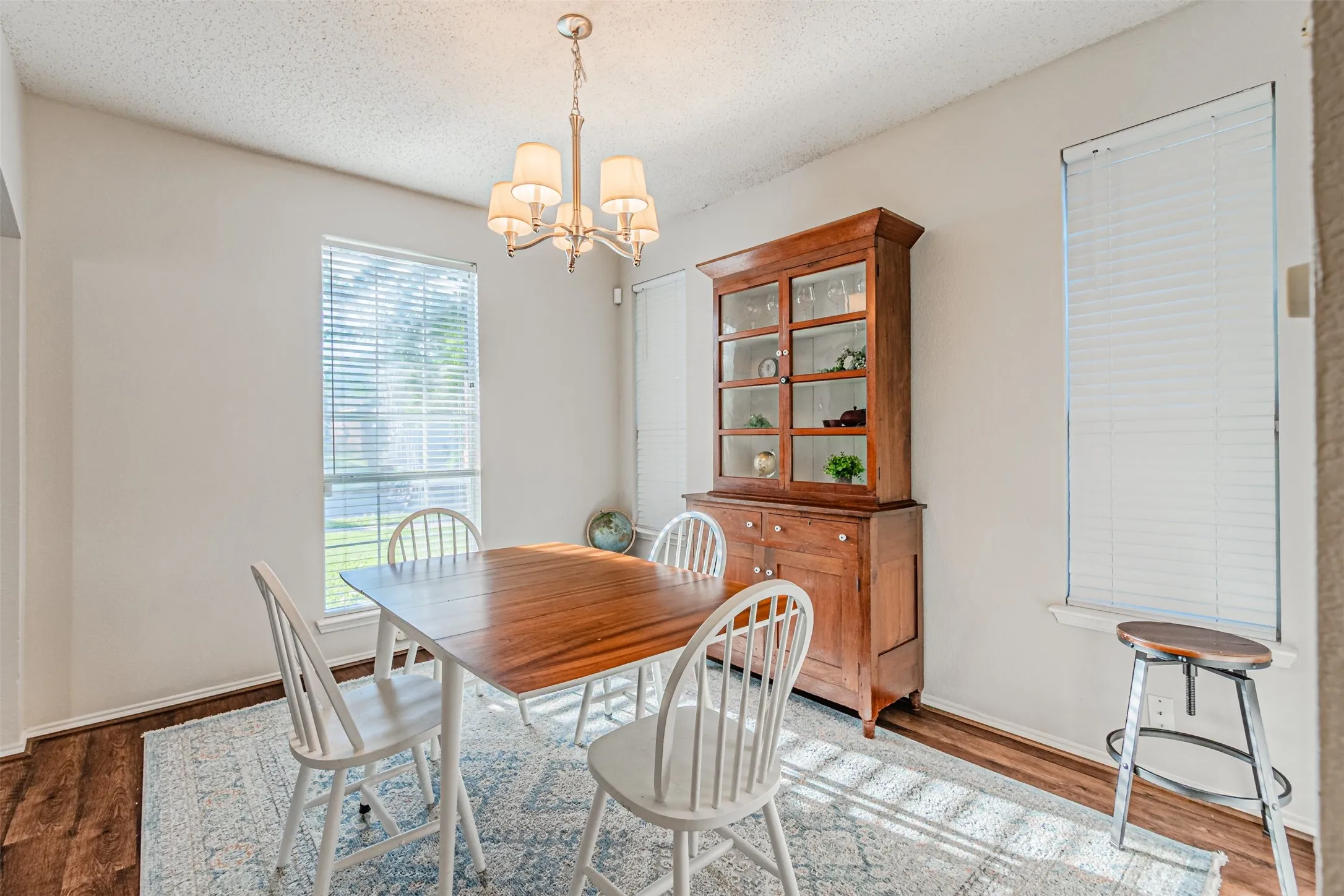 Single Family Residence For Sale in Tarrant County , 8504 Saffron Drive, Fort Worth, Texas 76123, 3 Bedroom, 3 Bathroom, 2 Garage spaces, 2,087 Sqft, built in 2002, Price $337,000, mls#21348202, Real Estate Agent in Fort Worth, Homes For Sale in Tarrant county, Homes For Sale in Fort Worth, Realtor in Fort Worth Texas, Real Estate Brokerage Independent Realty Texas, Luminita Cordes Realtor