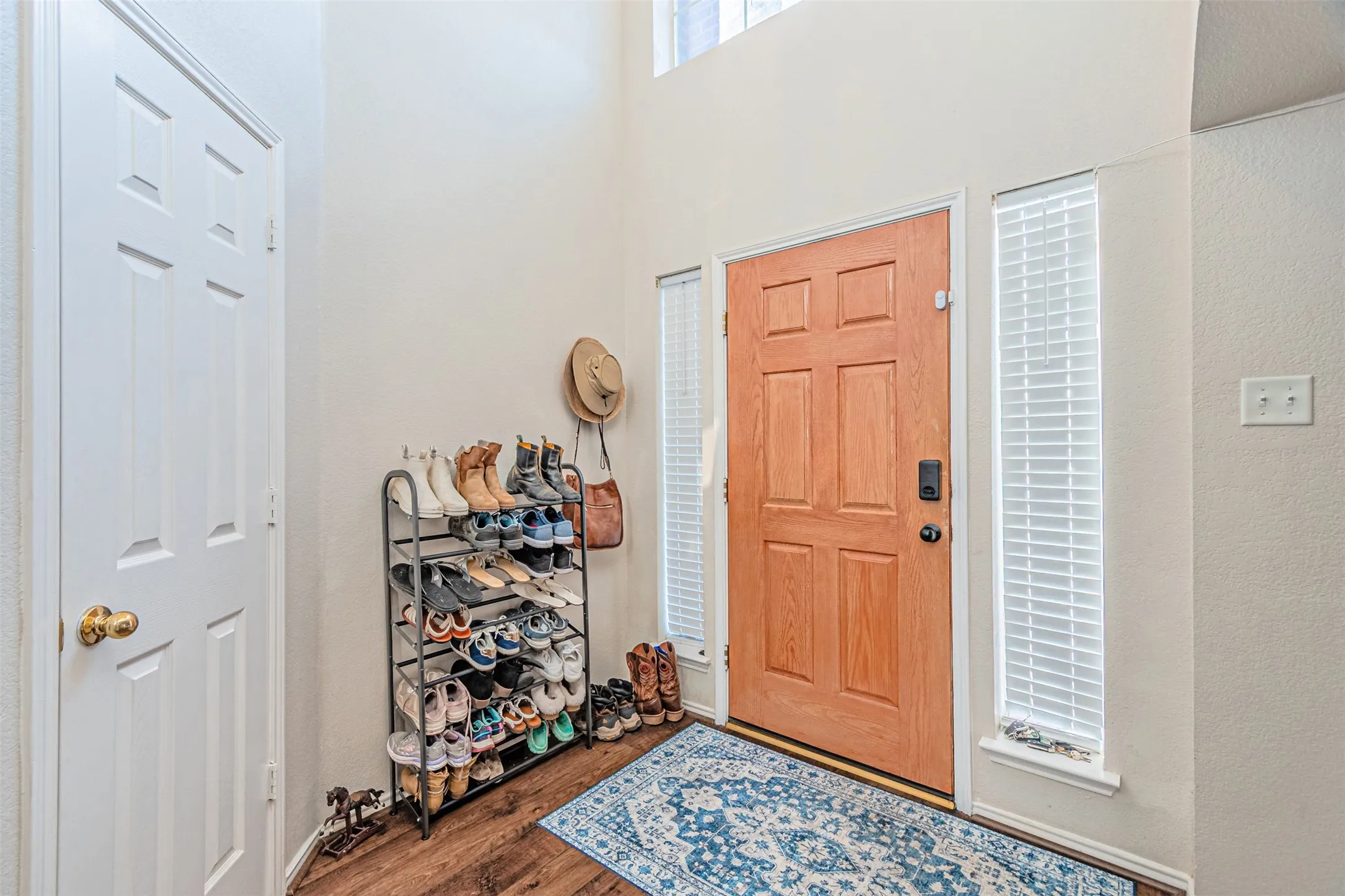 Single Family Residence For Sale in Tarrant County , 8504 Saffron Drive, Fort Worth, Texas 76123, 3 Bedroom, 3 Bathroom, 2 Garage spaces, 2,087 Sqft, built in 2002, Price $337,000, mls#21348202, Real Estate Agent in Fort Worth, Homes For Sale in Tarrant county, Homes For Sale in Fort Worth, Realtor in Fort Worth Texas, Real Estate Brokerage Independent Realty Texas, Luminita Cordes Realtor