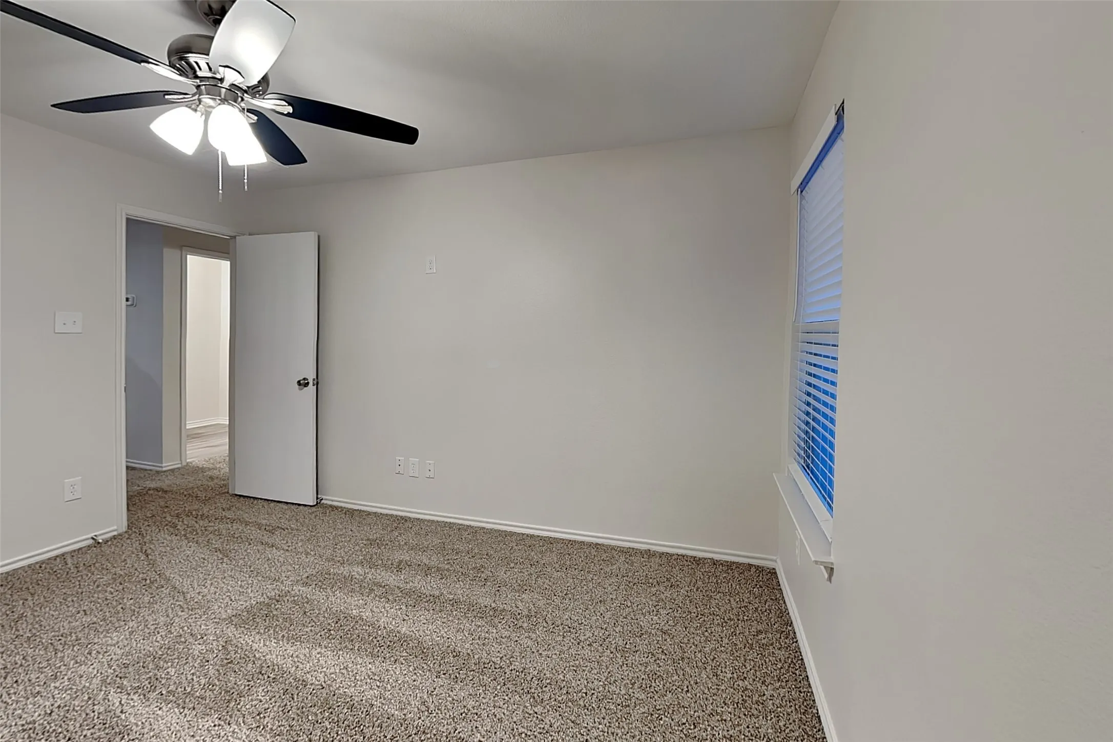 Single Family Residence For Rent in Collin County , 3203 Kingsbrook Drive, Wylie, Texas 75098, 4 Bedroom, 3 Bathroom, 2 Garage spaces, 2,072 Sqft, built in 2002, mls#21348339, Real Estate Agent in Wylie, Homes For Rent in Collin county, Homes For Rent in Wylie, Realtor in Wylie Texas, Real Estate Brokerage Independent Realty Texas, Luminita Cordes Realtor