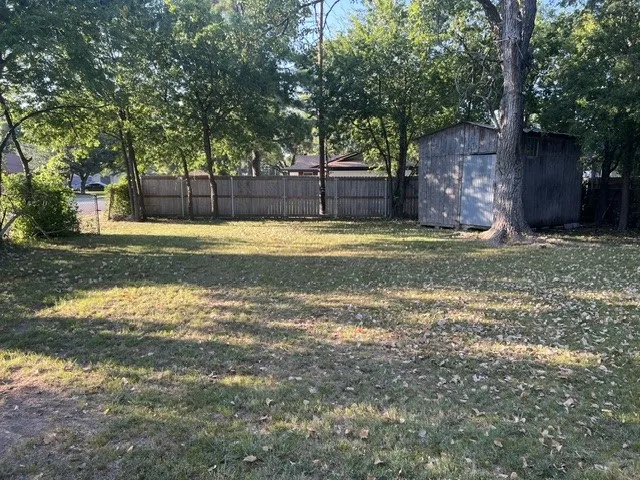 Single Family Residence For Sale in Cooke County , 1601 Anthony Street, Gainesville, Texas 76240, 3 Bedroom, 1 Bathroom, Garage spaces, 1,154 Sqft, built in 1956, mls#21347657, Real Estate Agent in Gainesville, Homes For Sale in Cooke county, Homes For Sale in Gainesville, Realtor in Gainesville Texas, Real Estate Brokerage Independent Realty Texas, Luminita Cordes Realtor
