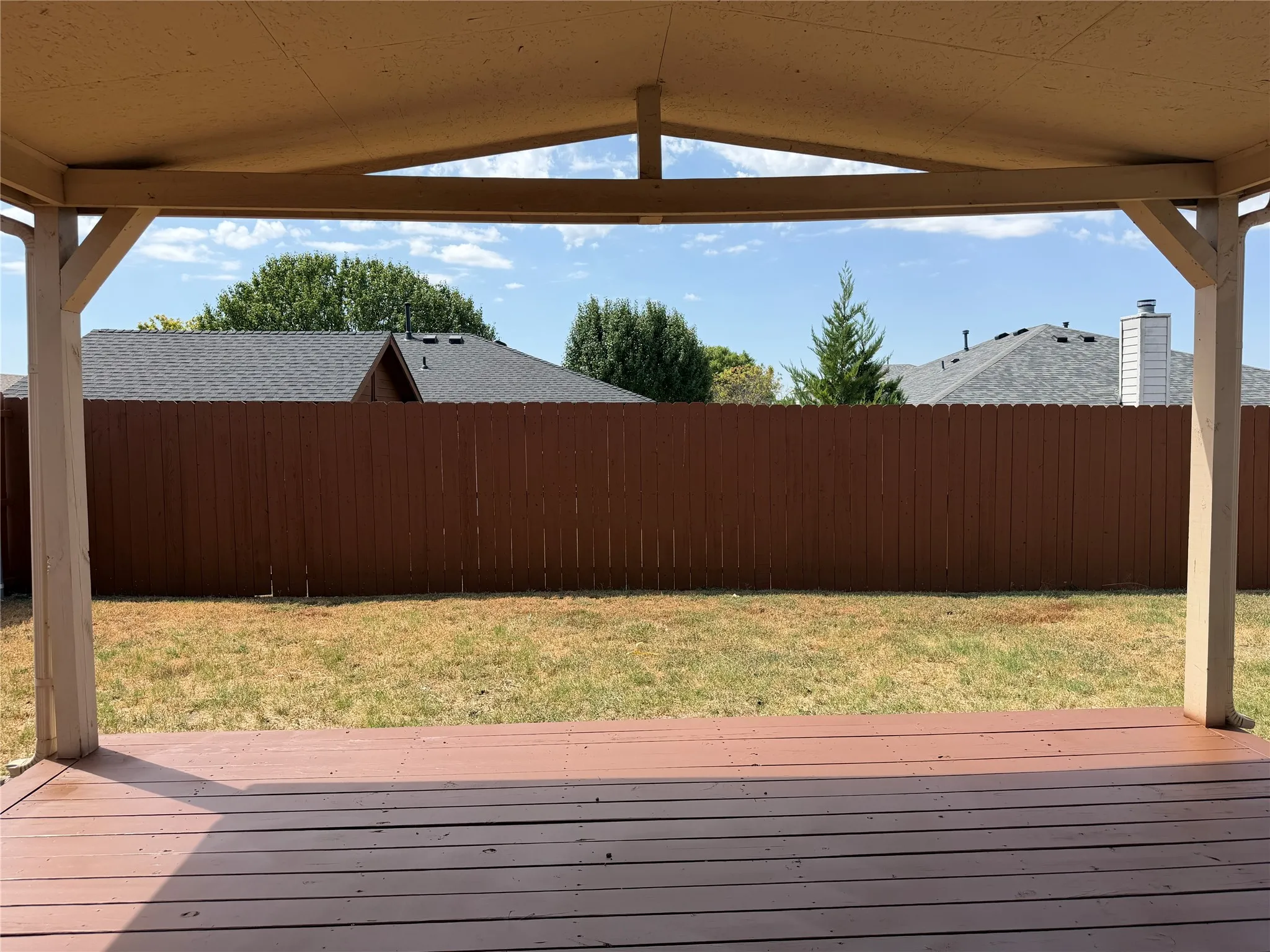 Single Family Residence For Rent in Grayson County , 4514 Quail Run Road, Sherman, Texas 75092, 3 Bedroom, 2 Bathroom, Garage spaces, 1,406 Sqft, built in 2007, mls#21348363, Real Estate Agent in Sherman, Homes For Rent in Grayson county, Homes For Rent in Sherman, Realtor in Sherman Texas, Real Estate Brokerage Independent Realty Texas, Luminita Cordes Realtor