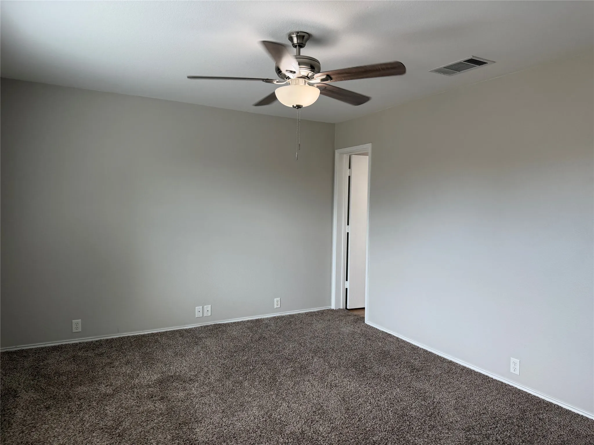 Single Family Residence For Rent in Grayson County , 4514 Quail Run Road, Sherman, Texas 75092, 3 Bedroom, 2 Bathroom, Garage spaces, 1,406 Sqft, built in 2007, mls#21348363, Real Estate Agent in Sherman, Homes For Rent in Grayson county, Homes For Rent in Sherman, Realtor in Sherman Texas, Real Estate Brokerage Independent Realty Texas, Luminita Cordes Realtor