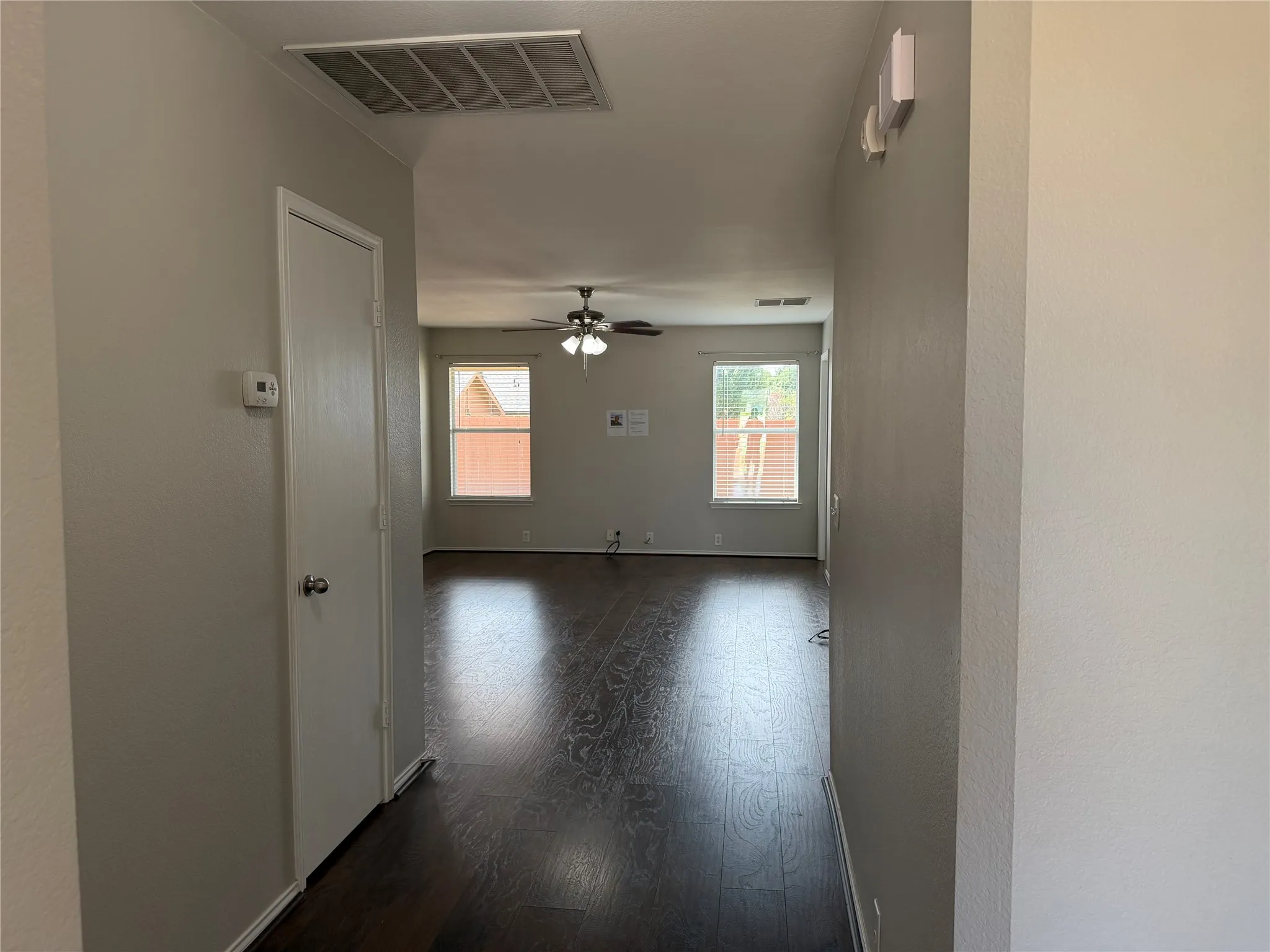 Single Family Residence For Rent in Grayson County , 4514 Quail Run Road, Sherman, Texas 75092, 3 Bedroom, 2 Bathroom, Garage spaces, 1,406 Sqft, built in 2007, mls#21348363, Real Estate Agent in Sherman, Homes For Rent in Grayson county, Homes For Rent in Sherman, Realtor in Sherman Texas, Real Estate Brokerage Independent Realty Texas, Luminita Cordes Realtor
