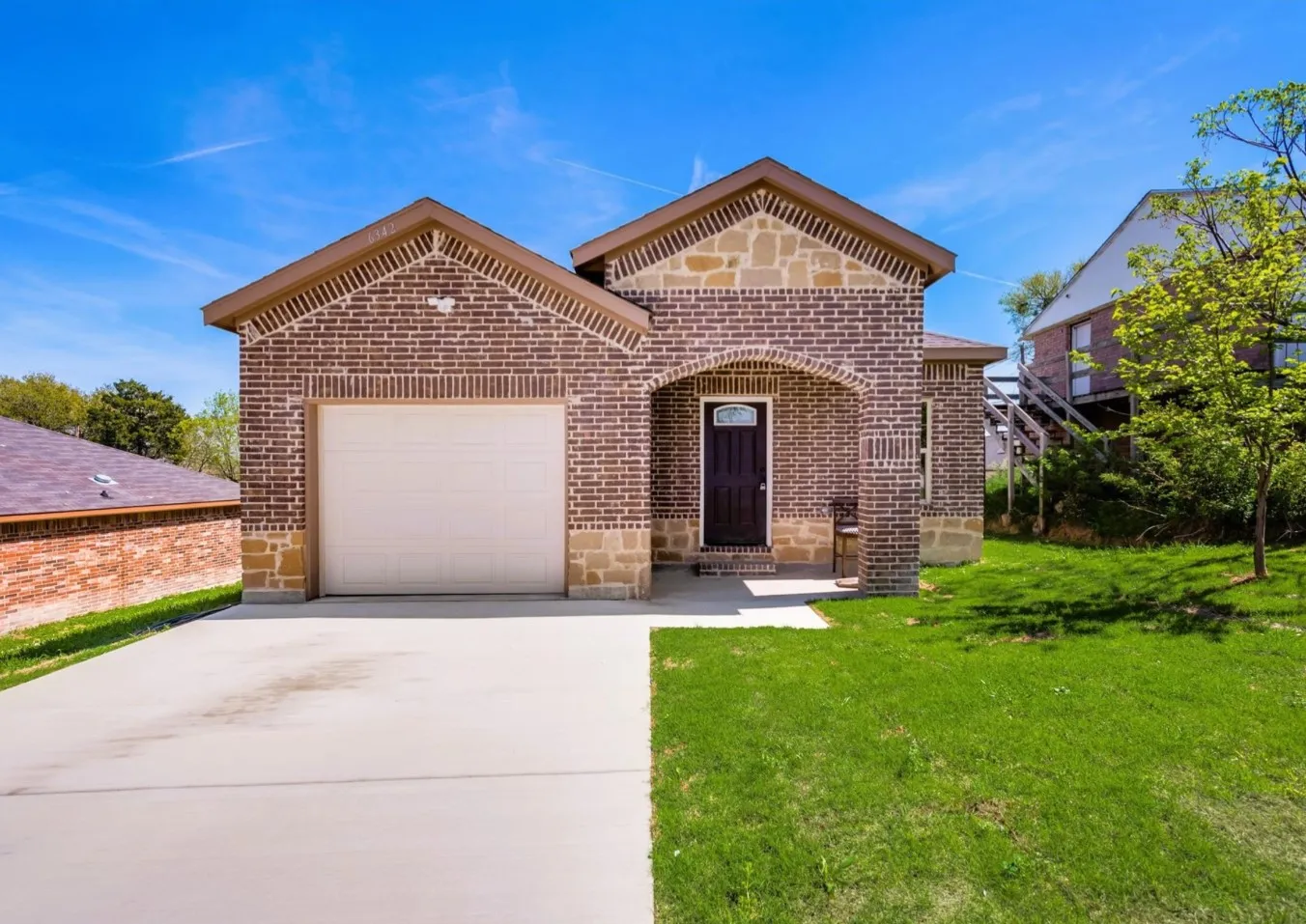 Single Family Residence For Sale in Dallas County , 6342 Teague Drive, Dallas, Texas 75241, 3 Bedroom, 2 Bathroom, 1 Garage spaces, 1,774 Sqft, built in 2023, Price $279,999, mls#21348385, Real Estate Agent in Dallas, Homes For Sale in Dallas county, Homes For Sale in Dallas, Realtor in Dallas Texas, Real Estate Brokerage Independent Realty Texas, Luminita Cordes Realtor