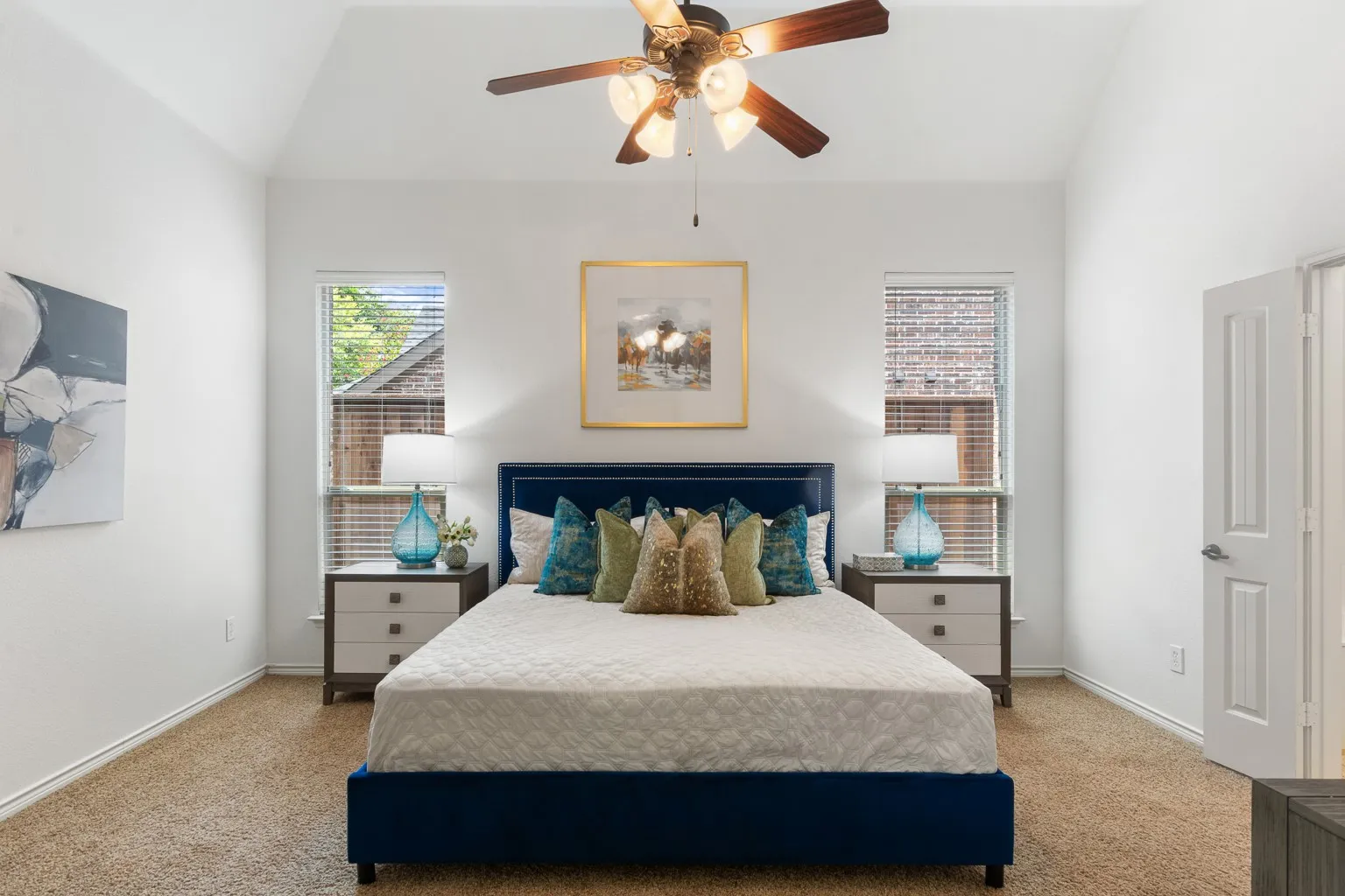Single Family Residence For Sale in Collin County , 9627 Crown Ridge Drive, Frisco, Texas 75035, 4 Bedroom, 3 Bathroom, 2 Garage spaces, 3,186 Sqft, built in 2009, mls#21348333, Real Estate Agent in Frisco, Homes For Sale in Collin county, Homes For Sale in Frisco, Realtor in Frisco Texas, Real Estate Brokerage Independent Realty Texas, Luminita Cordes Realtor