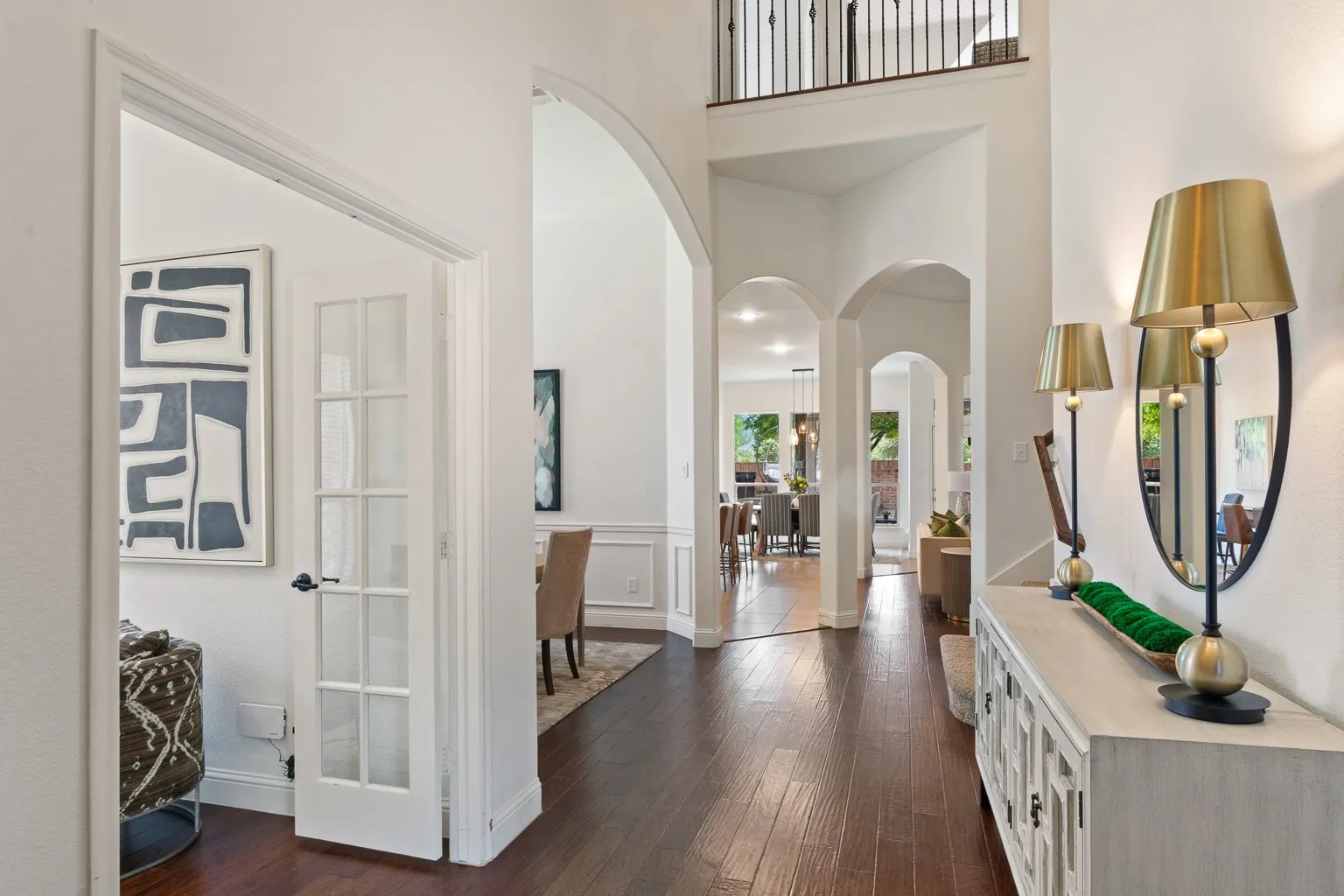 Single Family Residence For Sale in Collin County , 9627 Crown Ridge Drive, Frisco, Texas 75035, 4 Bedroom, 3 Bathroom, 2 Garage spaces, 3,186 Sqft, built in 2009, mls#21348333, Real Estate Agent in Frisco, Homes For Sale in Collin county, Homes For Sale in Frisco, Realtor in Frisco Texas, Real Estate Brokerage Independent Realty Texas, Luminita Cordes Realtor