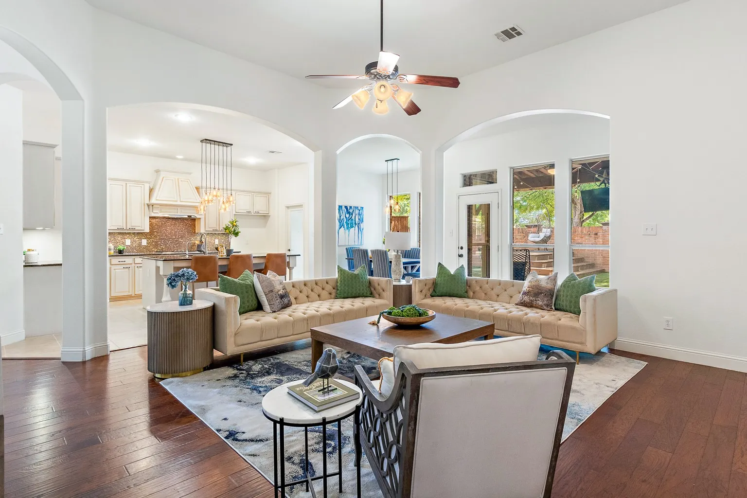 Single Family Residence For Sale in Collin County , 9627 Crown Ridge Drive, Frisco, Texas 75035, 4 Bedroom, 3 Bathroom, 2 Garage spaces, 3,186 Sqft, built in 2009, mls#21348333, Real Estate Agent in Frisco, Homes For Sale in Collin county, Homes For Sale in Frisco, Realtor in Frisco Texas, Real Estate Brokerage Independent Realty Texas, Luminita Cordes Realtor