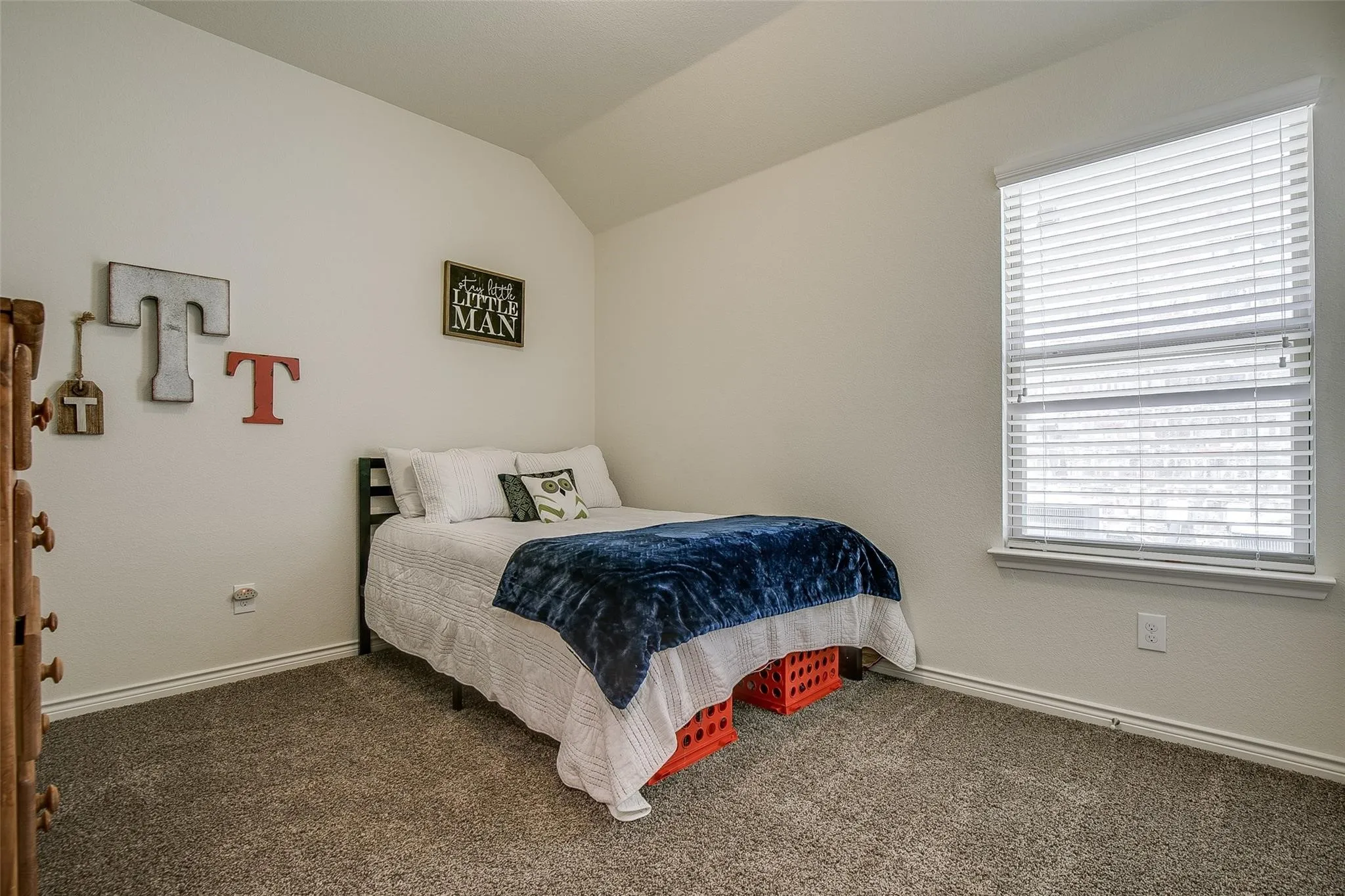 Single Family Residence For Rent in Rockwall County , 593 Jamestown Lane, Fate, Texas 75189, 4 Bedroom, 2 Bathroom, 2 Garage spaces, 2,066 Sqft, built in 2017, mls#21344223, Real Estate Agent in Fate, Homes For Rent in Rockwall county, Homes For Rent in Fate, Realtor in Fate Texas, Real Estate Brokerage Independent Realty Texas, Luminita Cordes Realtor