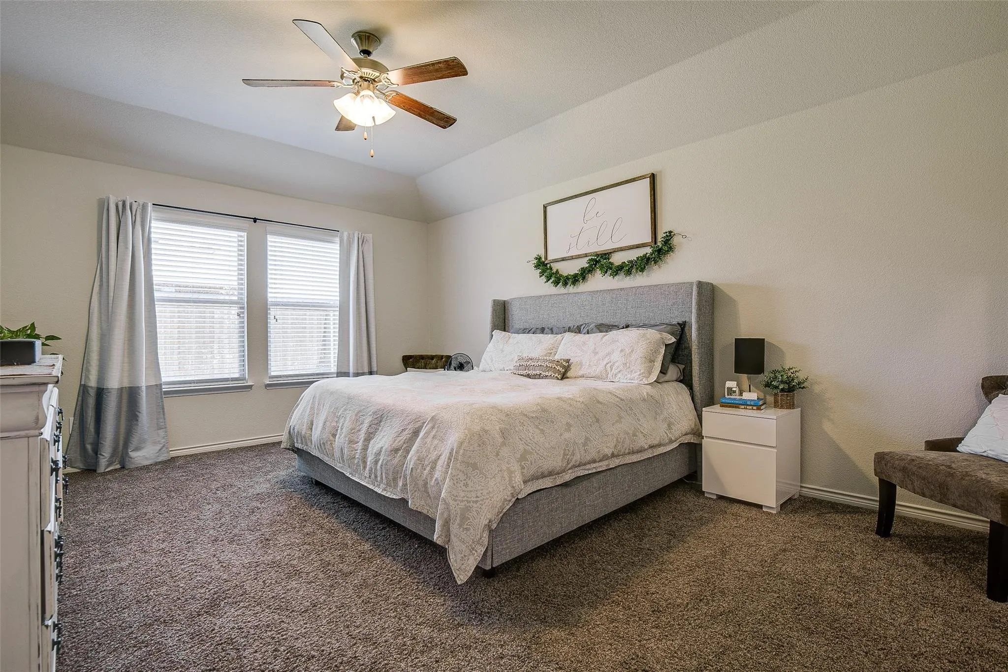 Single Family Residence For Rent in Rockwall County , 593 Jamestown Lane, Fate, Texas 75189, 4 Bedroom, 2 Bathroom, 2 Garage spaces, 2,066 Sqft, built in 2017, mls#21344223, Real Estate Agent in Fate, Homes For Rent in Rockwall county, Homes For Rent in Fate, Realtor in Fate Texas, Real Estate Brokerage Independent Realty Texas, Luminita Cordes Realtor