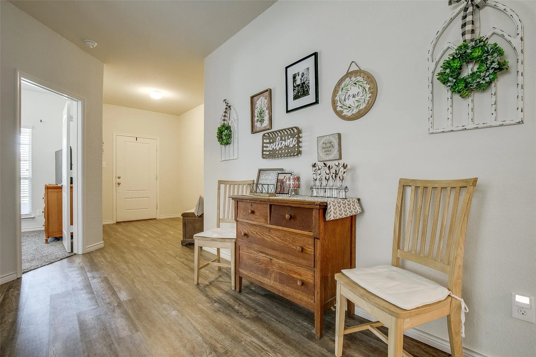 Single Family Residence For Rent in Rockwall County , 593 Jamestown Lane, Fate, Texas 75189, 4 Bedroom, 2 Bathroom, 2 Garage spaces, 2,066 Sqft, built in 2017, mls#21344223, Real Estate Agent in Fate, Homes For Rent in Rockwall county, Homes For Rent in Fate, Realtor in Fate Texas, Real Estate Brokerage Independent Realty Texas, Luminita Cordes Realtor