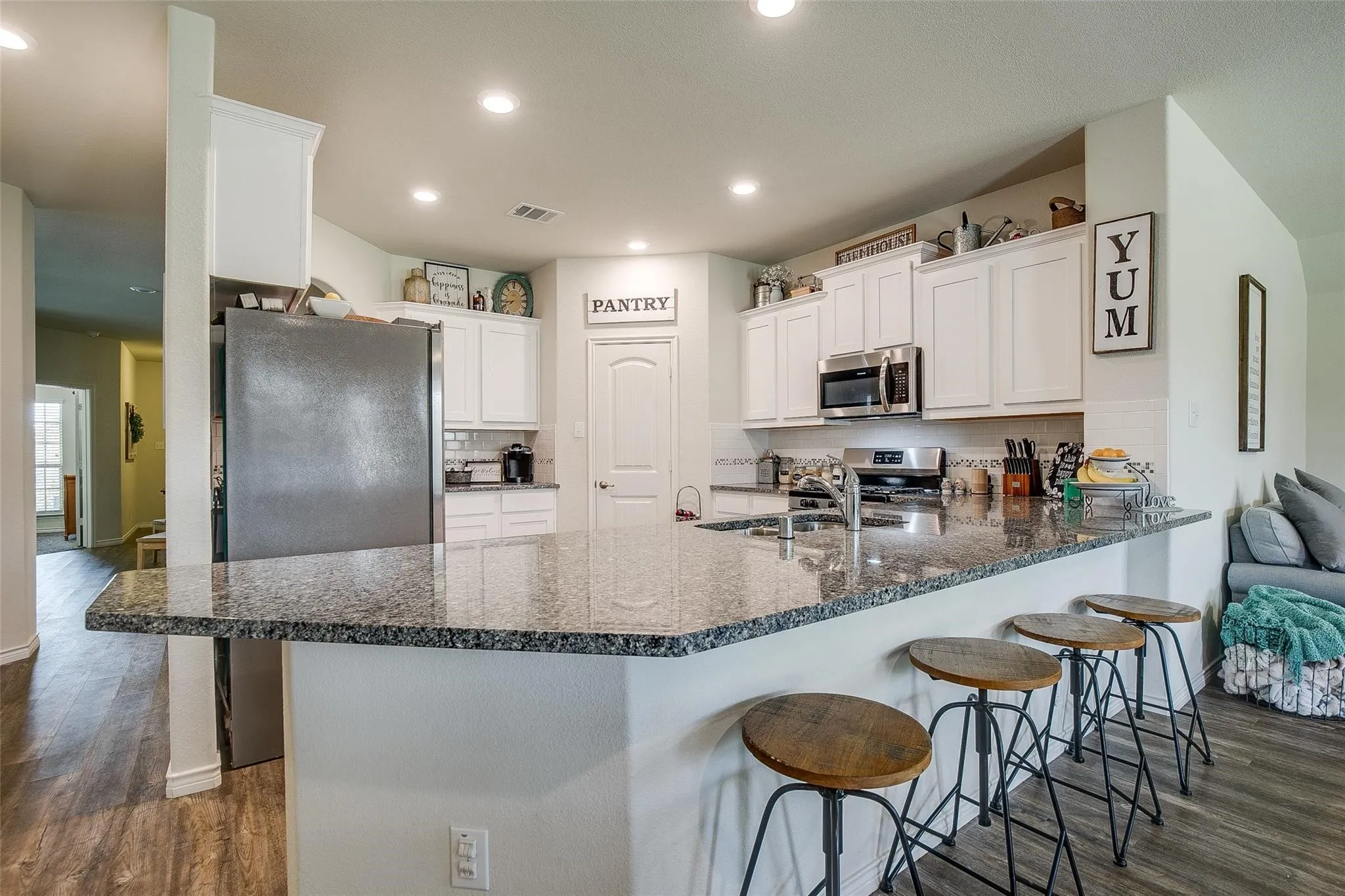 Single Family Residence For Rent in Rockwall County , 593 Jamestown Lane, Fate, Texas 75189, 4 Bedroom, 2 Bathroom, 2 Garage spaces, 2,066 Sqft, built in 2017, mls#21344223, Real Estate Agent in Fate, Homes For Rent in Rockwall county, Homes For Rent in Fate, Realtor in Fate Texas, Real Estate Brokerage Independent Realty Texas, Luminita Cordes Realtor
