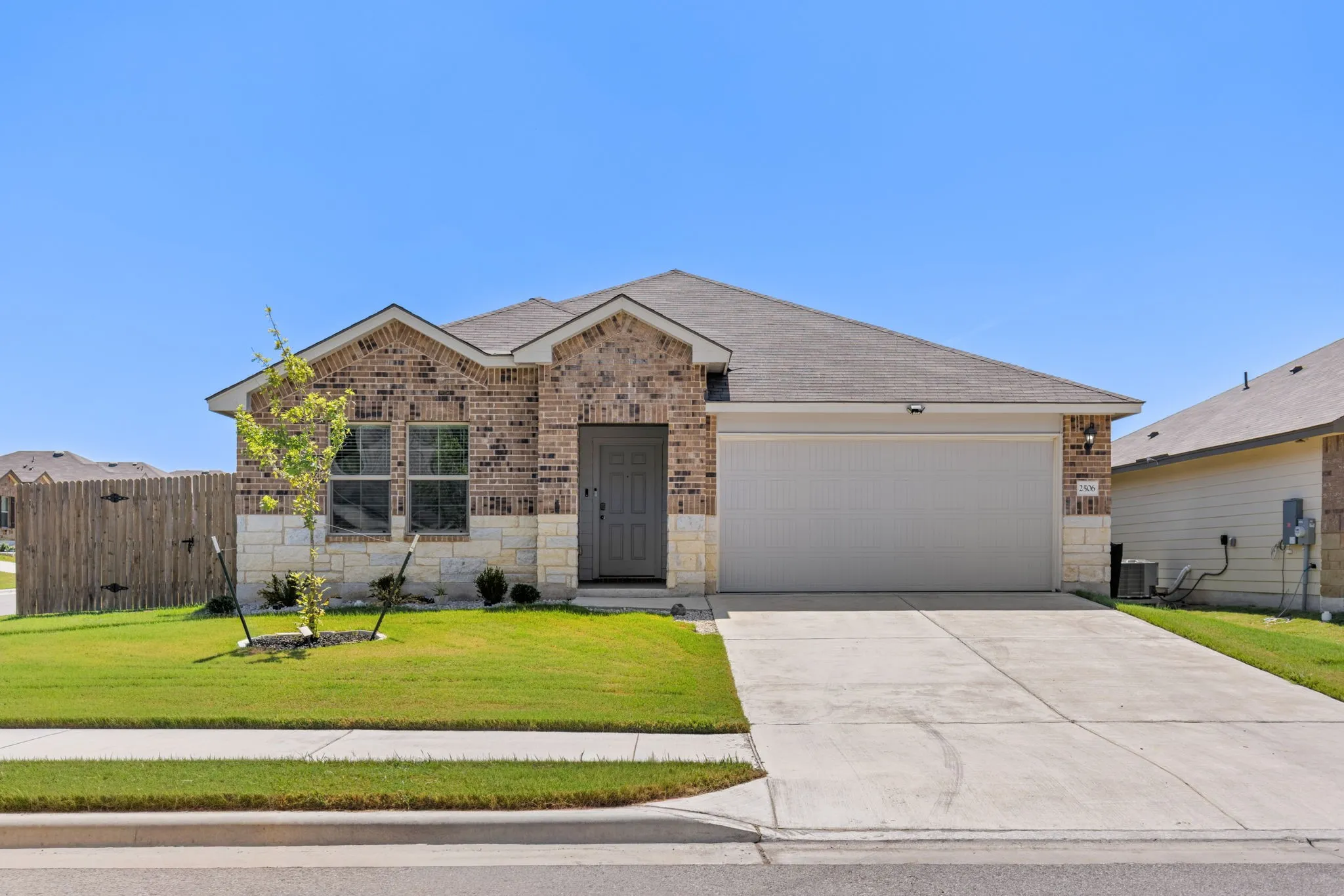 Single Family Residence For Sale in Bell County , 2506 Rollett Drive, Temple, Texas 76504, 4 Bedroom, 2 Bathroom, 2 Garage spaces, 1,805 Sqft, built in 2024, mls#21348394, Real Estate Agent in Temple, Homes For Sale in Bell county, Homes For Sale in Temple, Realtor in Temple Texas, Real Estate Brokerage Independent Realty Texas, Luminita Cordes Realtor