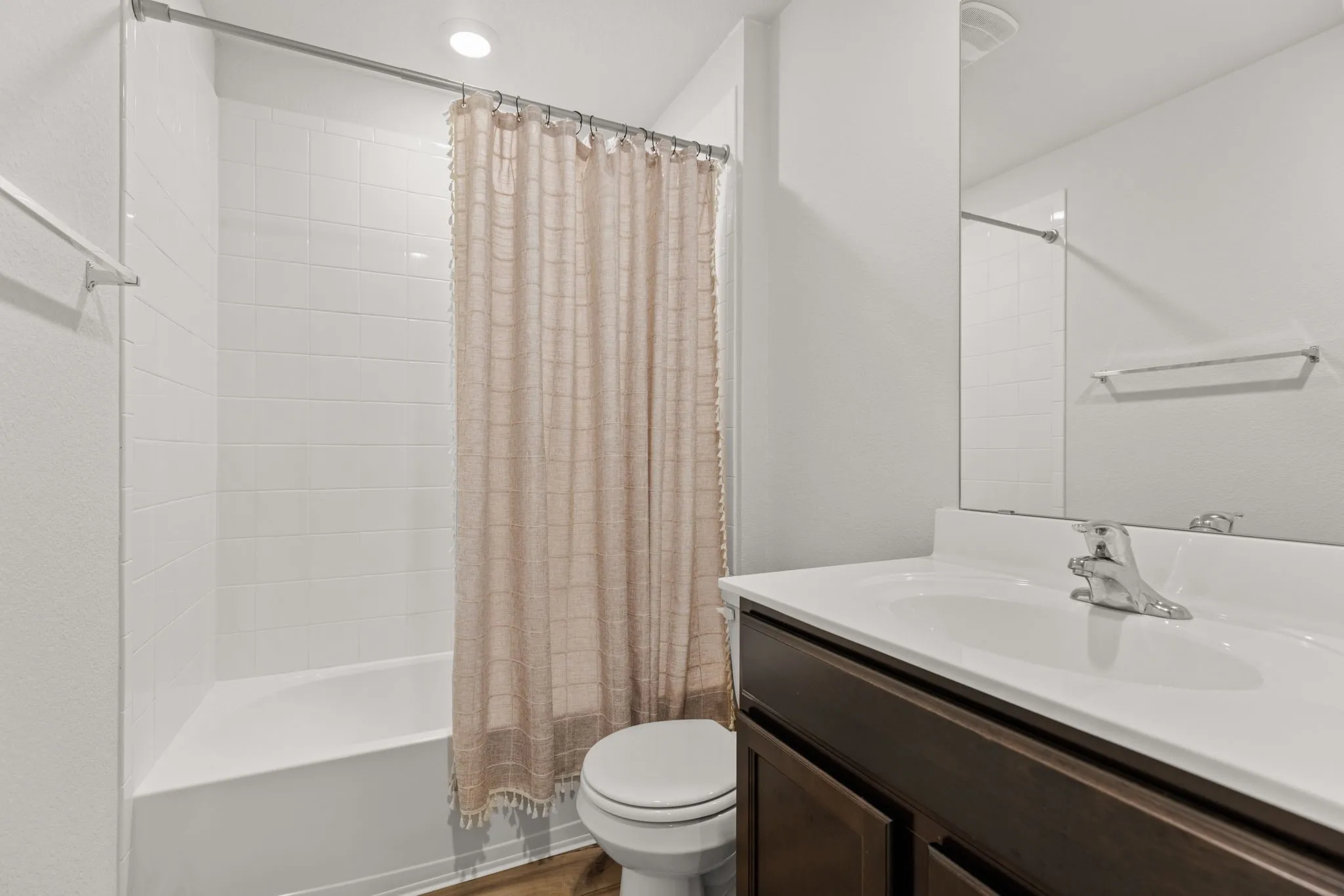 Single Family Residence For Sale in Bell County , 2506 Rollett Drive, Temple, Texas 76504, 4 Bedroom, 2 Bathroom, 2 Garage spaces, 1,805 Sqft, built in 2024, mls#21348394, Real Estate Agent in Temple, Homes For Sale in Bell county, Homes For Sale in Temple, Realtor in Temple Texas, Real Estate Brokerage Independent Realty Texas, Luminita Cordes Realtor
