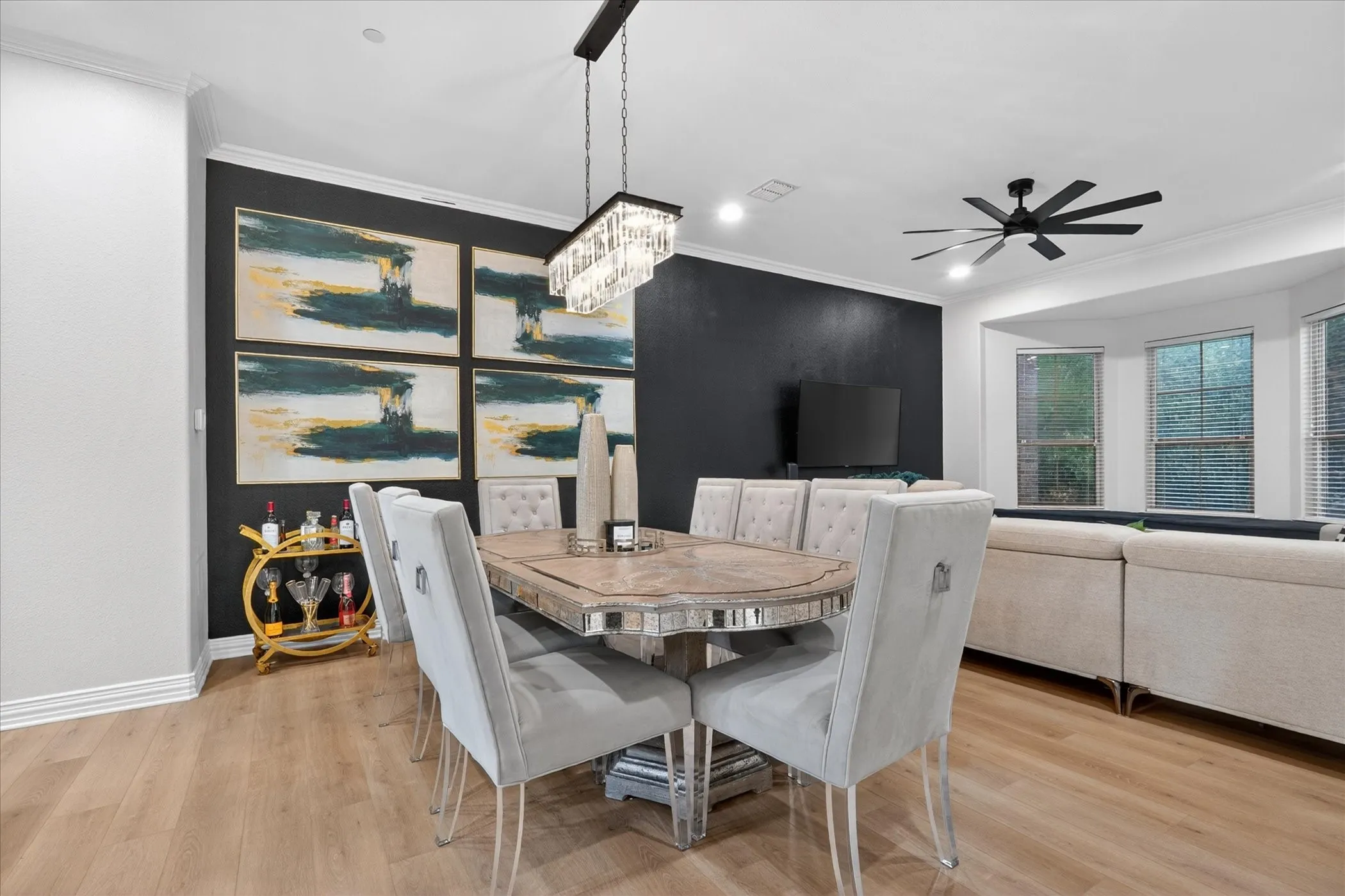 Townhouse For Sale in Collin County , 8233 Short Street, Frisco, Texas 75034, 2 Bedroom, 3 Bathroom, 2 Garage spaces, 1,957 Sqft, built in 2008, mls#21347622, Real Estate Agent in Frisco, Homes For Sale in Collin county, Homes For Sale in Frisco, Realtor in Frisco Texas, Real Estate Brokerage Independent Realty Texas, Luminita Cordes Realtor