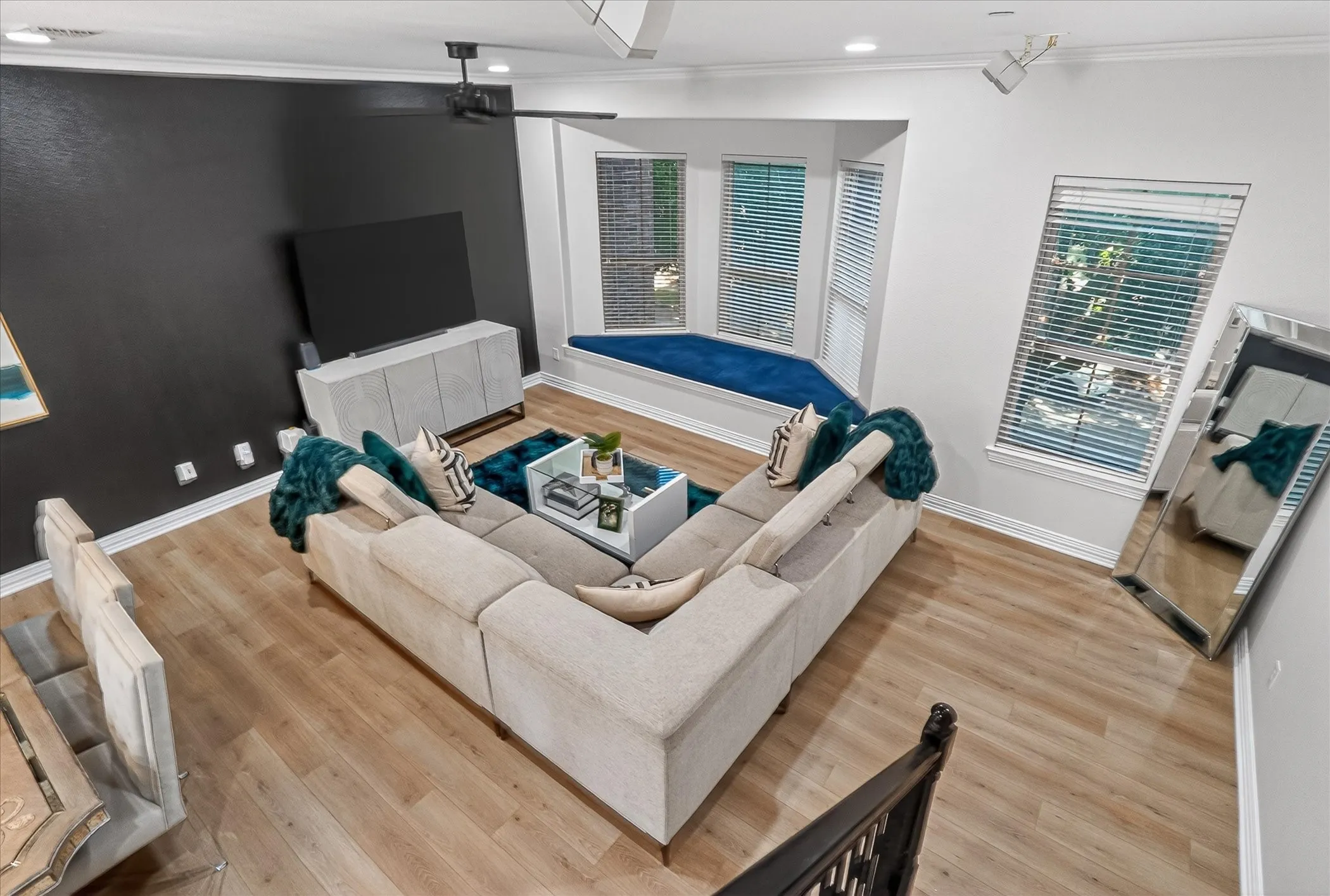 Townhouse For Sale in Collin County , 8233 Short Street, Frisco, Texas 75034, 2 Bedroom, 3 Bathroom, 2 Garage spaces, 1,957 Sqft, built in 2008, mls#21347622, Real Estate Agent in Frisco, Homes For Sale in Collin county, Homes For Sale in Frisco, Realtor in Frisco Texas, Real Estate Brokerage Independent Realty Texas, Luminita Cordes Realtor
