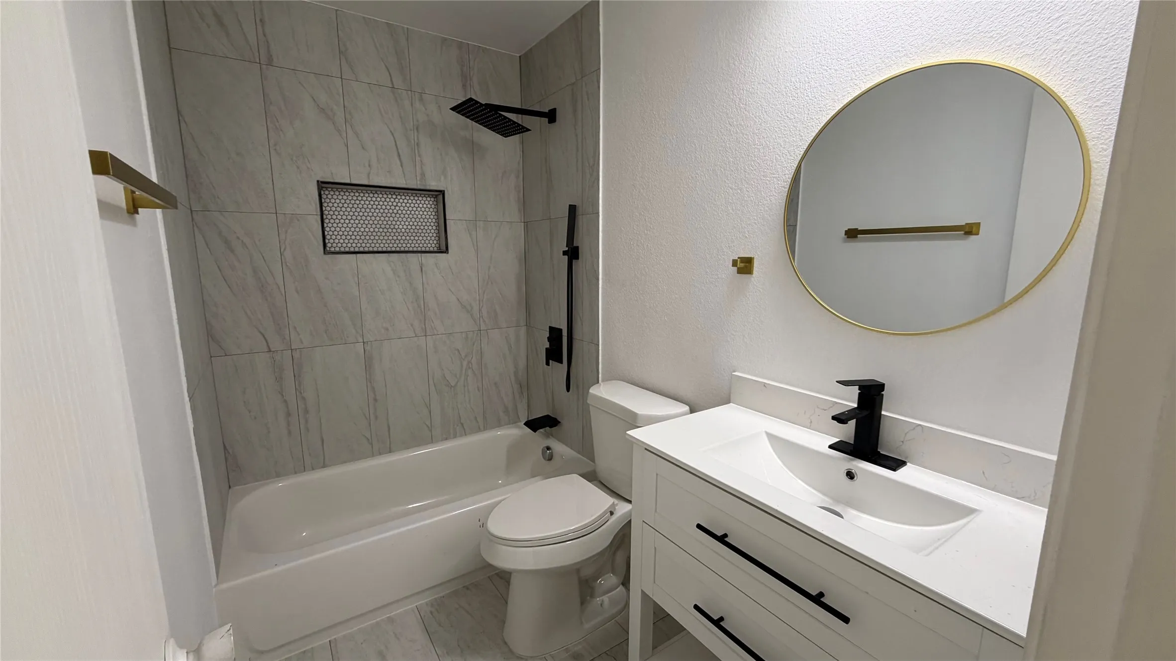 Single Family Residence For Sale in Dallas County , 1857 Sierra Trail, Lancaster, Texas 75146, 3 Bedroom, 3 Bathroom, 2 Garage spaces, 2,194 Sqft, built in 2006, mls#21348395, Real Estate Agent in Lancaster, Homes For Sale in Dallas county, Homes For Sale in Lancaster, Realtor in Lancaster Texas, Real Estate Brokerage Independent Realty Texas, Luminita Cordes Realtor