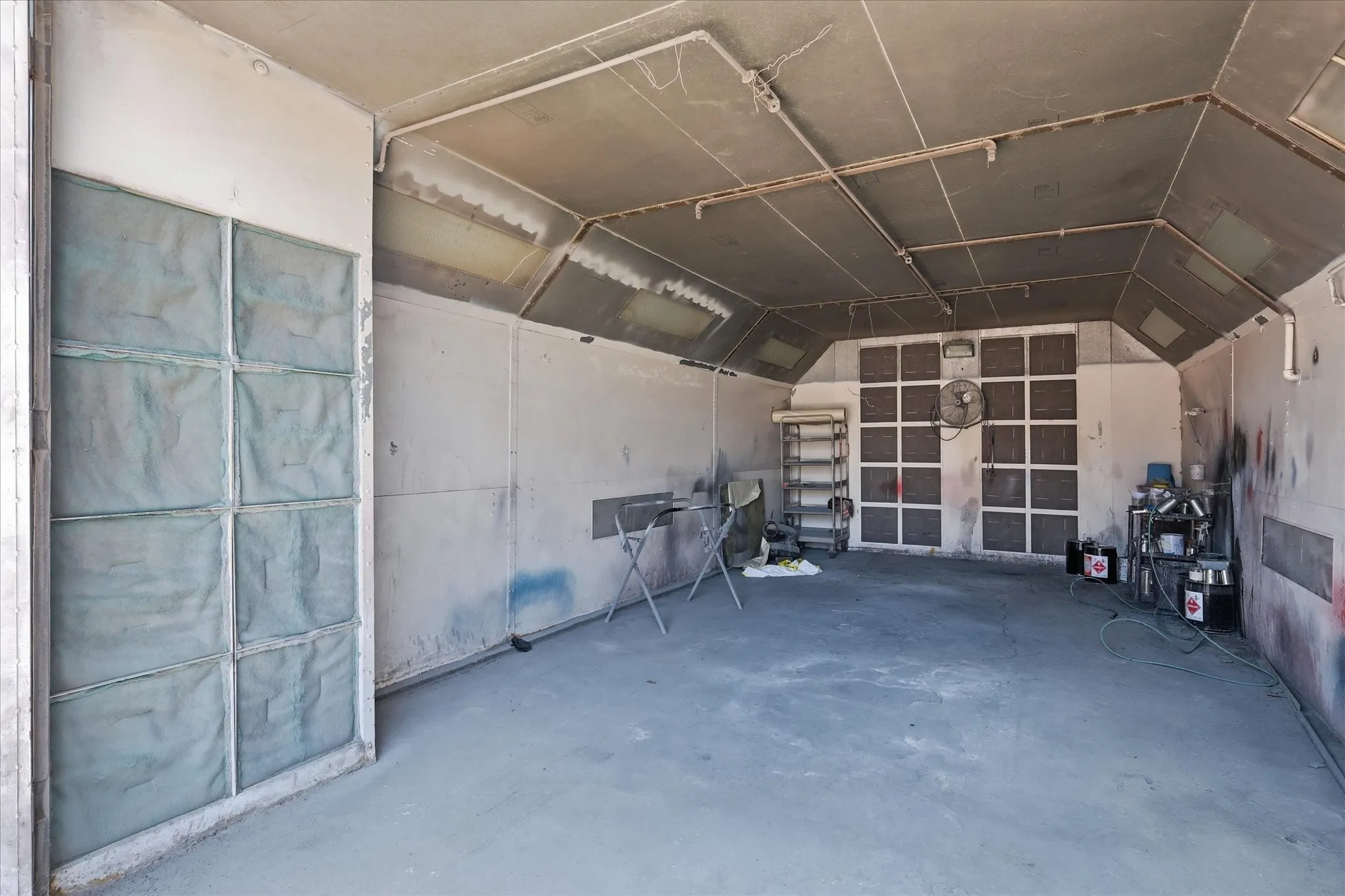 Industrial For Sale in Dallas County , 2136 California Crossing Road, Dallas, Texas 75220, 0, 0, Garage spaces, 0 Sqft, built in 1980, Price $599,000, mls#21348425, Real Estate Agent in Dallas, Homes For Sale in Dallas county, Homes For Sale in Dallas, Realtor in Dallas Texas, Real Estate Brokerage Independent Realty Texas, Luminita Cordes Realtor