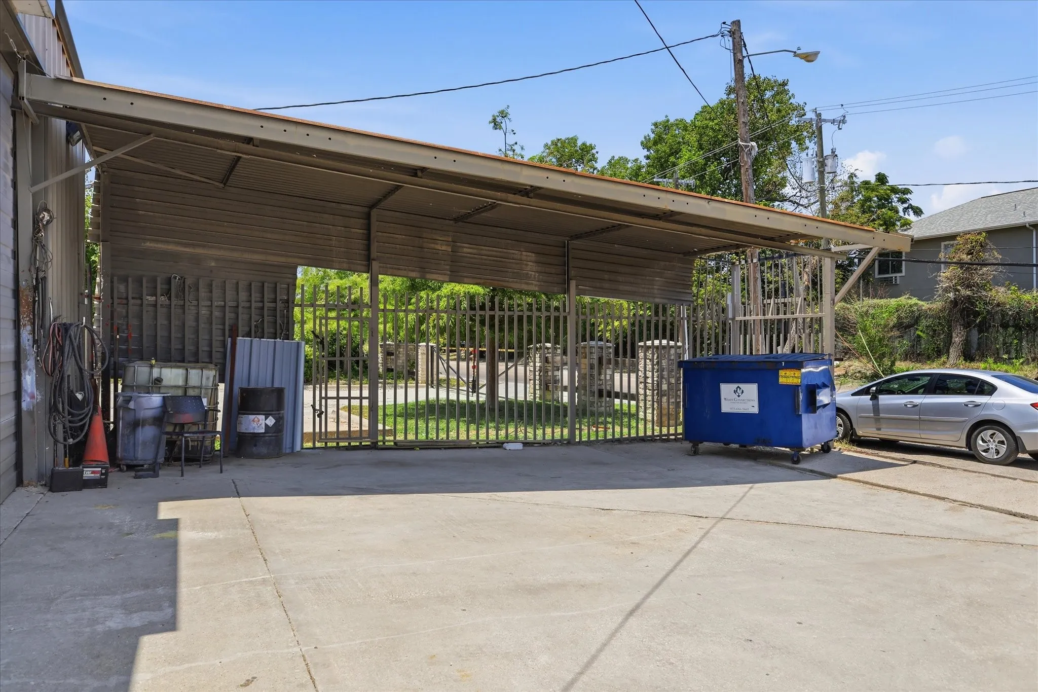 Industrial For Sale in Dallas County , 2136 California Crossing Road, Dallas, Texas 75220, 0, 0, Garage spaces, 0 Sqft, built in 1980, Price $599,000, mls#21348425, Real Estate Agent in Dallas, Homes For Sale in Dallas county, Homes For Sale in Dallas, Realtor in Dallas Texas, Real Estate Brokerage Independent Realty Texas, Luminita Cordes Realtor