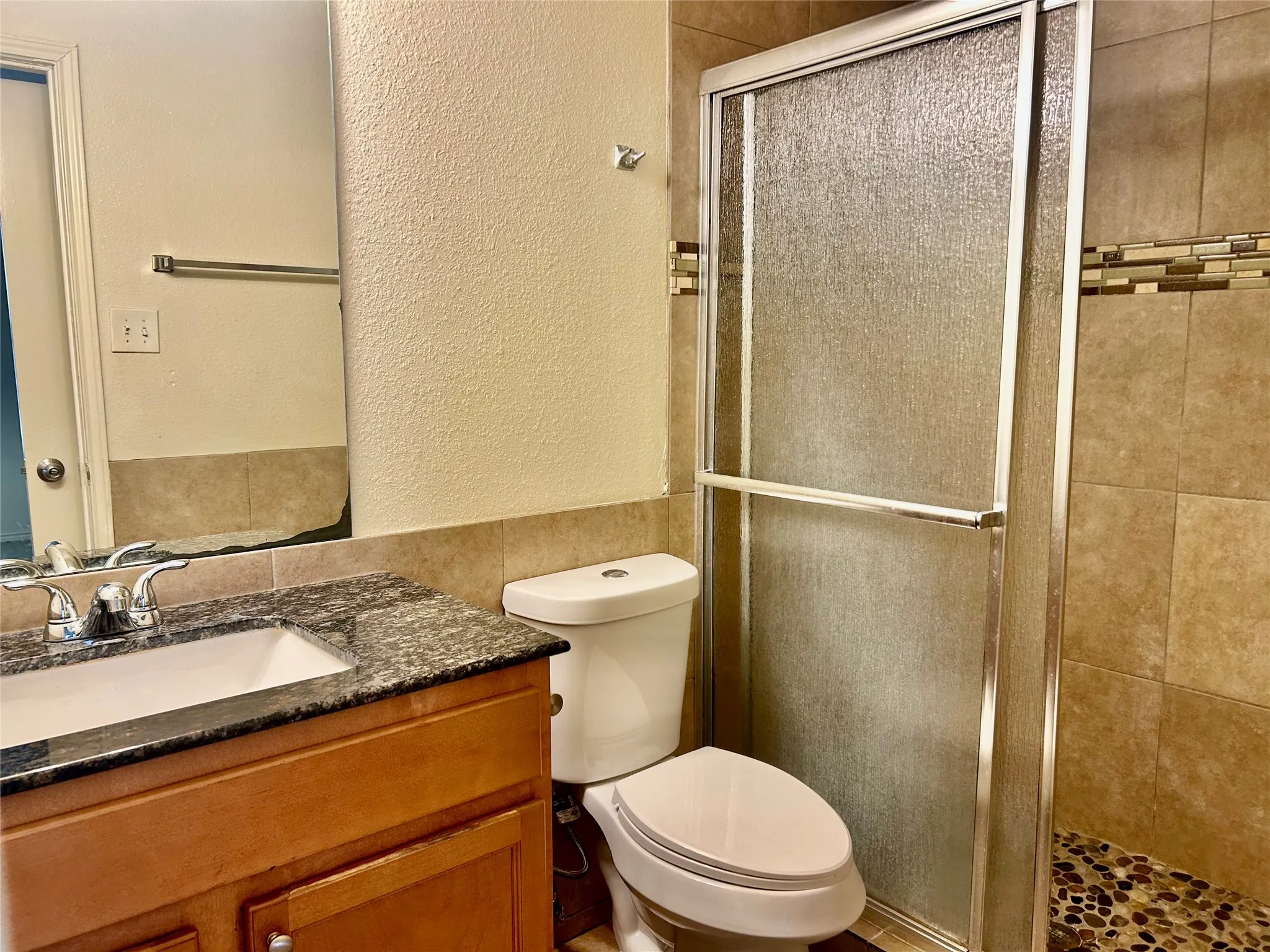 Duplex For Rent in Tarrant County , 2301 Lido Lane, Arlington, Texas 76015, 2 Bedroom, 2 Bathroom, Garage spaces, 910 Sqft, built in 1983, mls#21348420, Real Estate Agent in Arlington, Homes For Rent in Tarrant county, Homes For Rent in Arlington, Realtor in Arlington Texas, Real Estate Brokerage Independent Realty Texas, Luminita Cordes Realtor