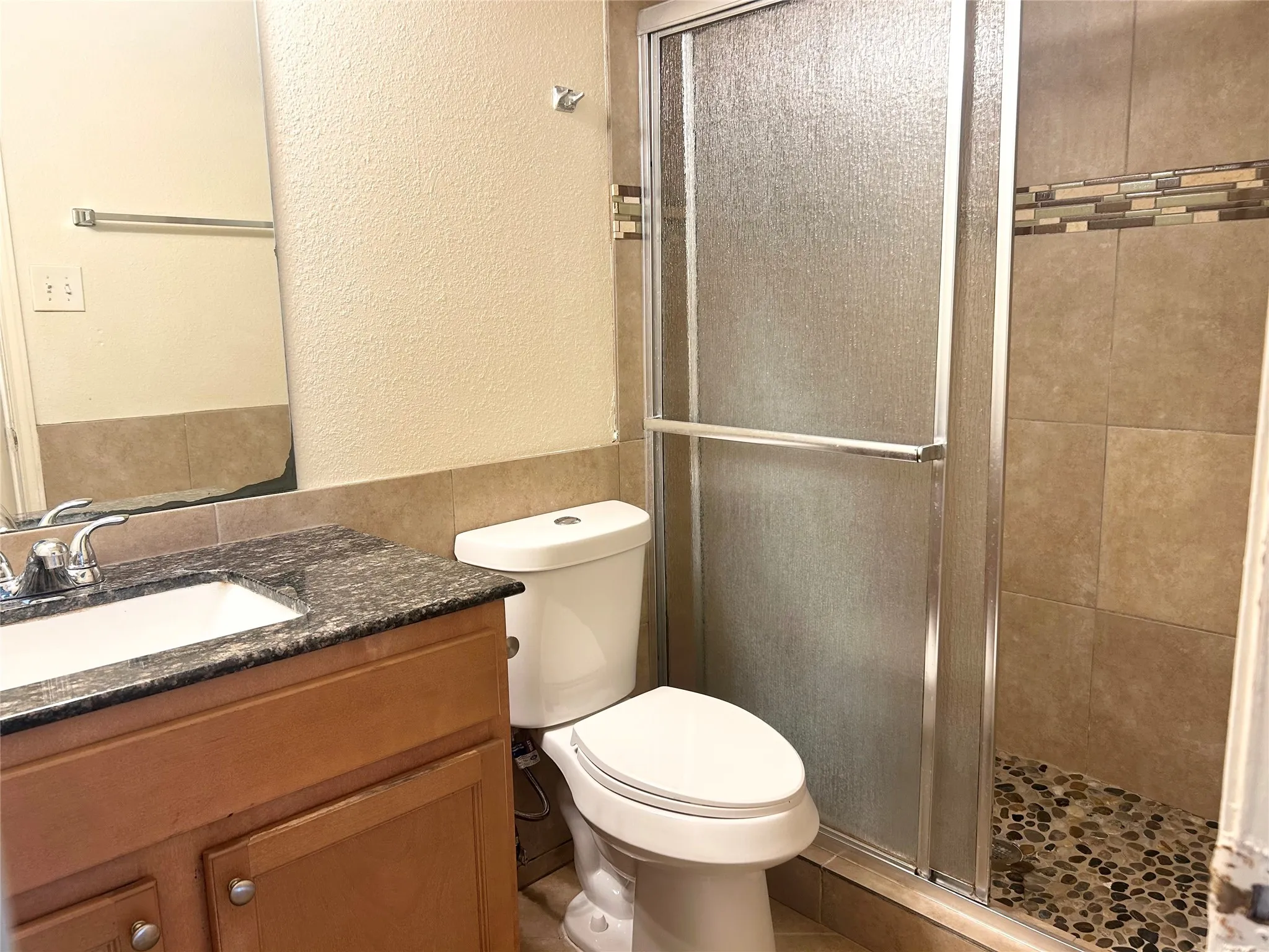 Duplex For Rent in Tarrant County , 2301 Lido Lane, Arlington, Texas 76015, 2 Bedroom, 2 Bathroom, Garage spaces, 910 Sqft, built in 1983, mls#21348420, Real Estate Agent in Arlington, Homes For Rent in Tarrant county, Homes For Rent in Arlington, Realtor in Arlington Texas, Real Estate Brokerage Independent Realty Texas, Luminita Cordes Realtor