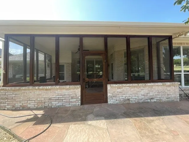 Single Family Residence For Rent in Tarrant County , 558 Timber Ridge Drive, Trophy Club, Texas 76262, 4 Bedrooms, 3 Bathrooms, 2 Garage spaces, 2,723 Sqft, built in 1995, Price $3,600, mls#21348431, Real Estate Agent in Trophy Club, Homes For Rent in Tarrant county, Homes For Rent in Trophy Club, Realtor in Trophy Club Texas, Real Estate Brokerage Independent Realty Texas, Luminita Cordes Realtor
