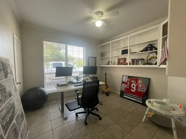 Single Family Residence For Rent in Tarrant County , 558 Timber Ridge Drive, Trophy Club, Texas 76262, 4 Bedrooms, 3 Bathrooms, 2 Garage spaces, 2,723 Sqft, built in 1995, Price $3,600, mls#21348431, Real Estate Agent in Trophy Club, Homes For Rent in Tarrant county, Homes For Rent in Trophy Club, Realtor in Trophy Club Texas, Real Estate Brokerage Independent Realty Texas, Luminita Cordes Realtor