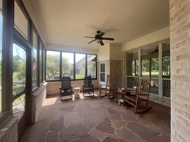 Single Family Residence For Rent in Tarrant County , 558 Timber Ridge Drive, Trophy Club, Texas 76262, 4 Bedrooms, 3 Bathrooms, 2 Garage spaces, 2,723 Sqft, built in 1995, Price $3,600, mls#21348431, Real Estate Agent in Trophy Club, Homes For Rent in Tarrant county, Homes For Rent in Trophy Club, Realtor in Trophy Club Texas, Real Estate Brokerage Independent Realty Texas, Luminita Cordes Realtor
