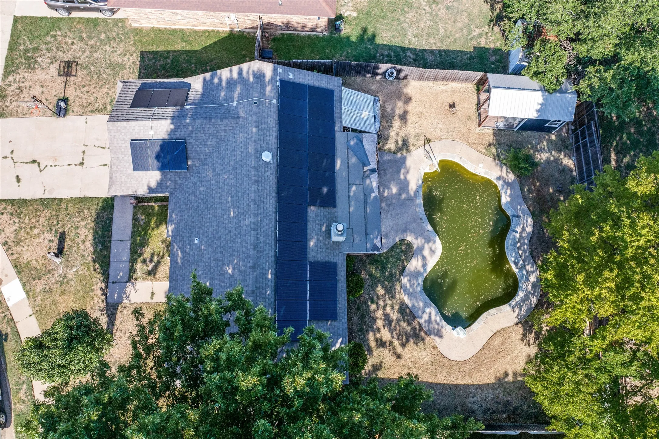 Single Family Residence For Sale in Tarrant County , 704 Short Street, Saginaw, Texas 76179, 3 Bedroom, 2 Bathroom, 2 Garage spaces, 1,432 Sqft, built in 1983, mls#21339031, Real Estate Agent in Saginaw, Homes For Sale in Tarrant county, Homes For Sale in Saginaw, Realtor in Saginaw Texas, Real Estate Brokerage Independent Realty Texas, Luminita Cordes Realtor