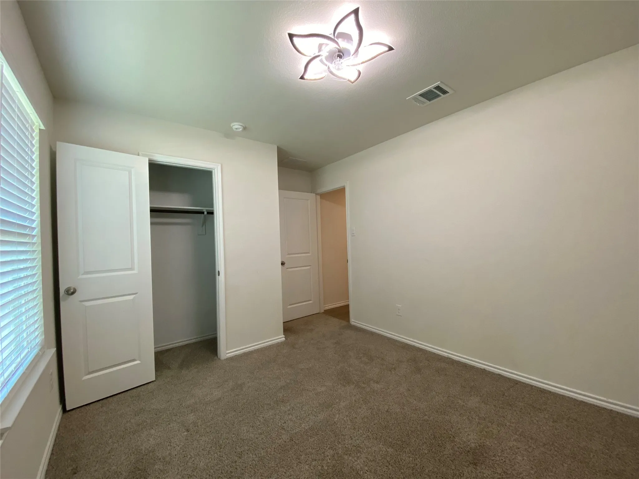 Single Family Residence For Sale in Hunt County , 159 Mapleoak Drive, Caddo Mills, Texas 75135, 4 Bedroom, 2 Bathroom, 2 Garage spaces, 2,181 Sqft, built in 2024, mls#21348457, Real Estate Agent in Caddo Mills, Homes For Sale in Hunt county, Homes For Sale in Caddo Mills, Realtor in Caddo Mills Texas, Real Estate Brokerage Independent Realty Texas, Luminita Cordes Realtor