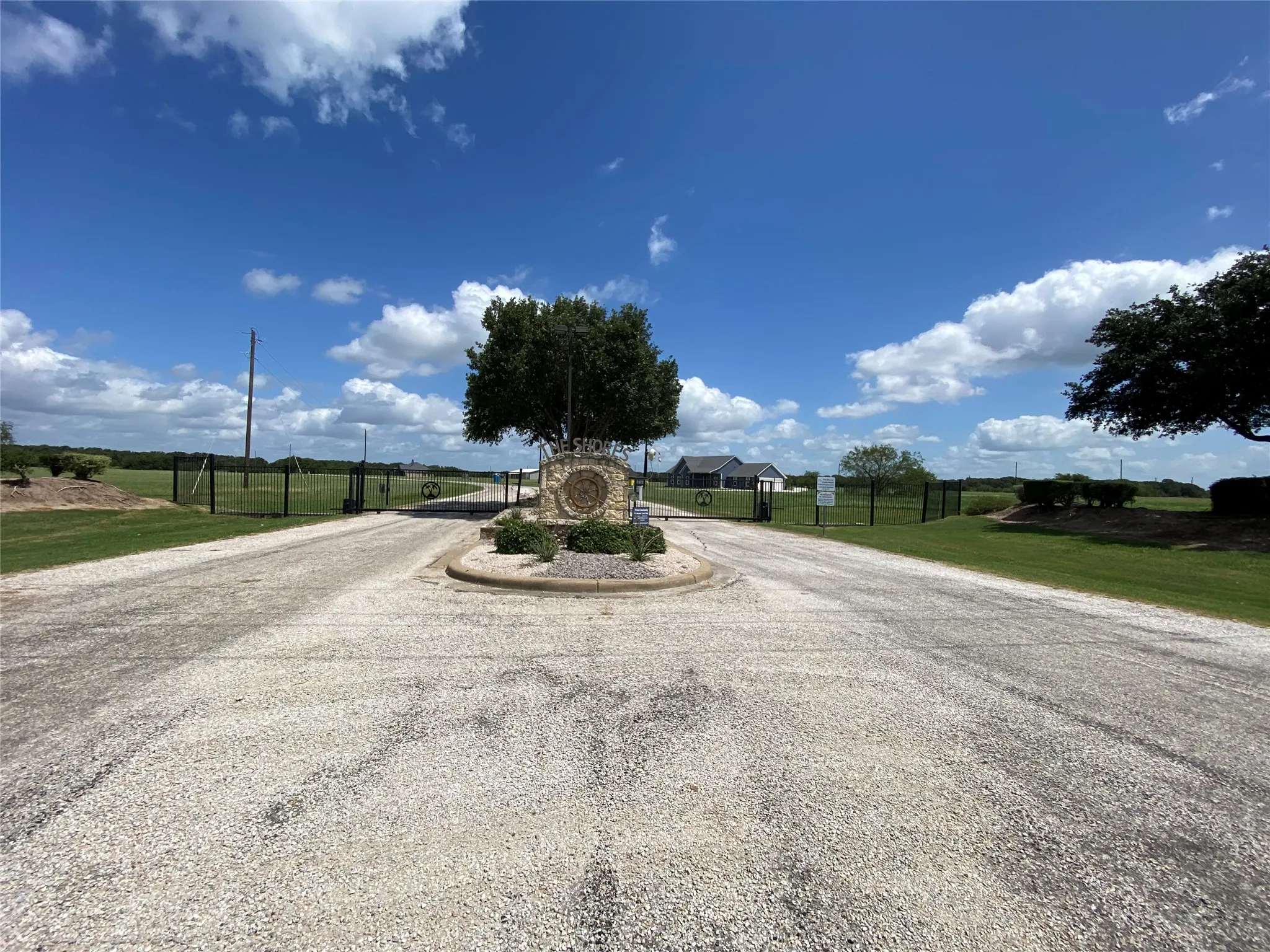 Improved Land For Sale in Navarro County , LT 300 COWBOY Drive, Mildred, Texas 75109, 0, 0, Garage spaces, 0 Sqft, built in 0, mls#21348460, Real Estate Agent in Mildred, Homes For Sale in Navarro county, Homes For Sale in Mildred, Realtor in Mildred Texas, Real Estate Brokerage Independent Realty Texas, Luminita Cordes Realtor