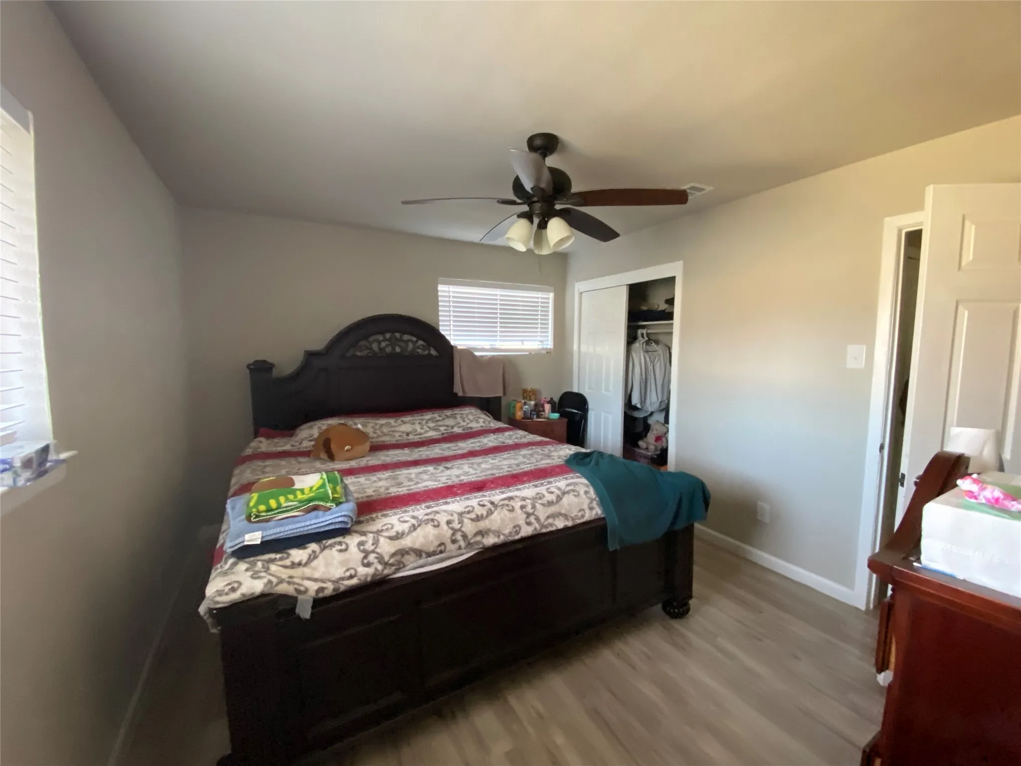 Single Family Residence For Sale in Dallas County , 3429 Moon Drive, Mesquite, Texas 75150, 4 Bedrooms, 2 Bathrooms, Garage spaces, 1,259 Sqft, built in 1958, Price $230,000, mls#21348470, Real Estate Agent in Mesquite, Homes For Sale in Dallas county, Homes For Sale in Mesquite, Realtor in Mesquite Texas, Real Estate Brokerage Independent Realty Texas, Luminita Cordes Realtor